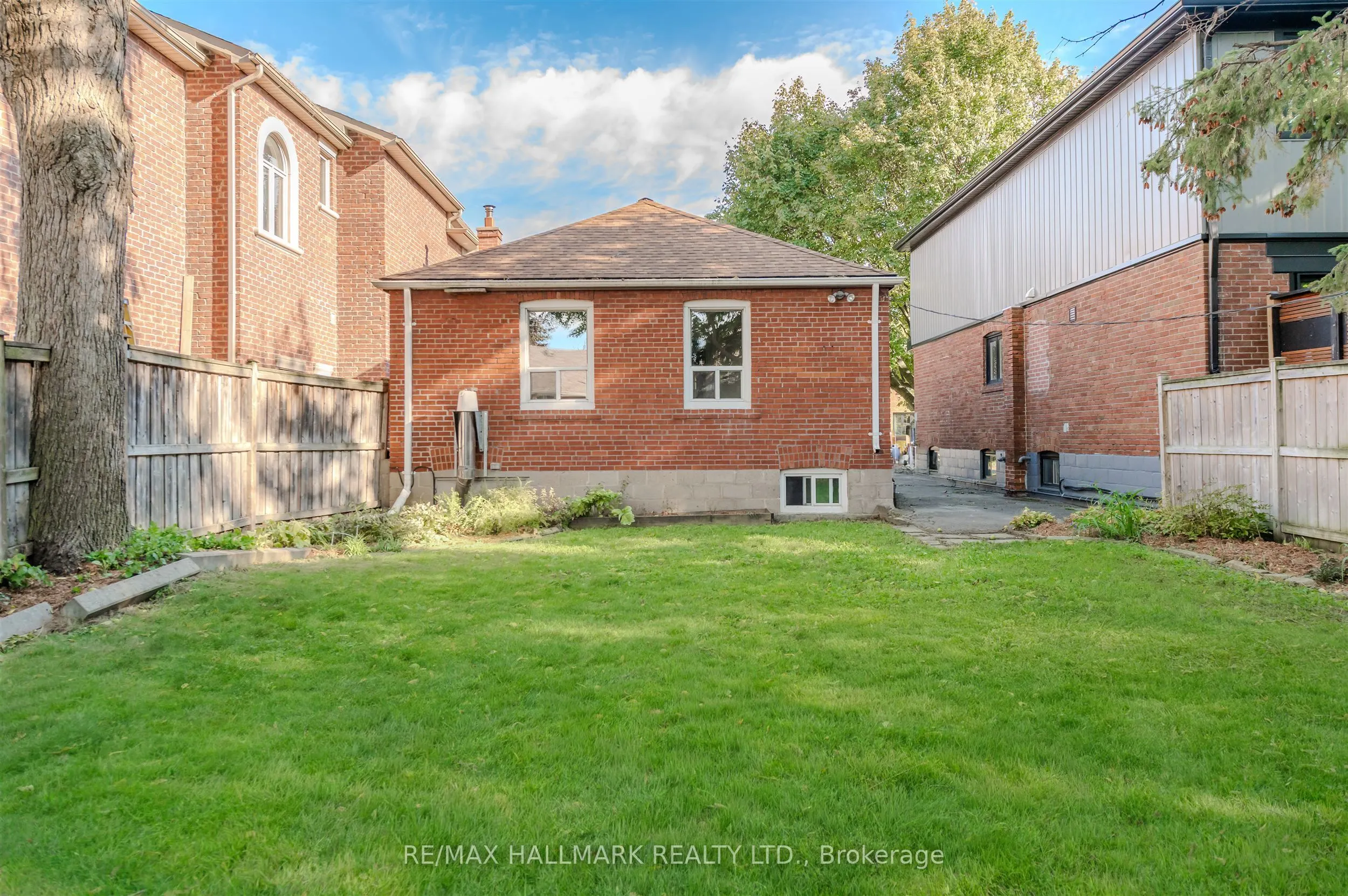 64 Denvale Road