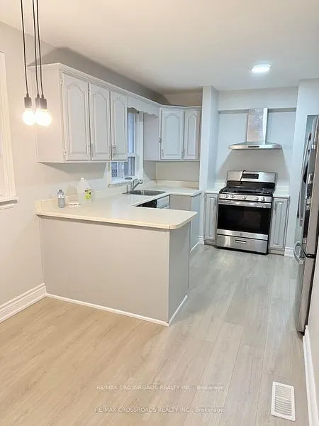 113 Confederation Drive