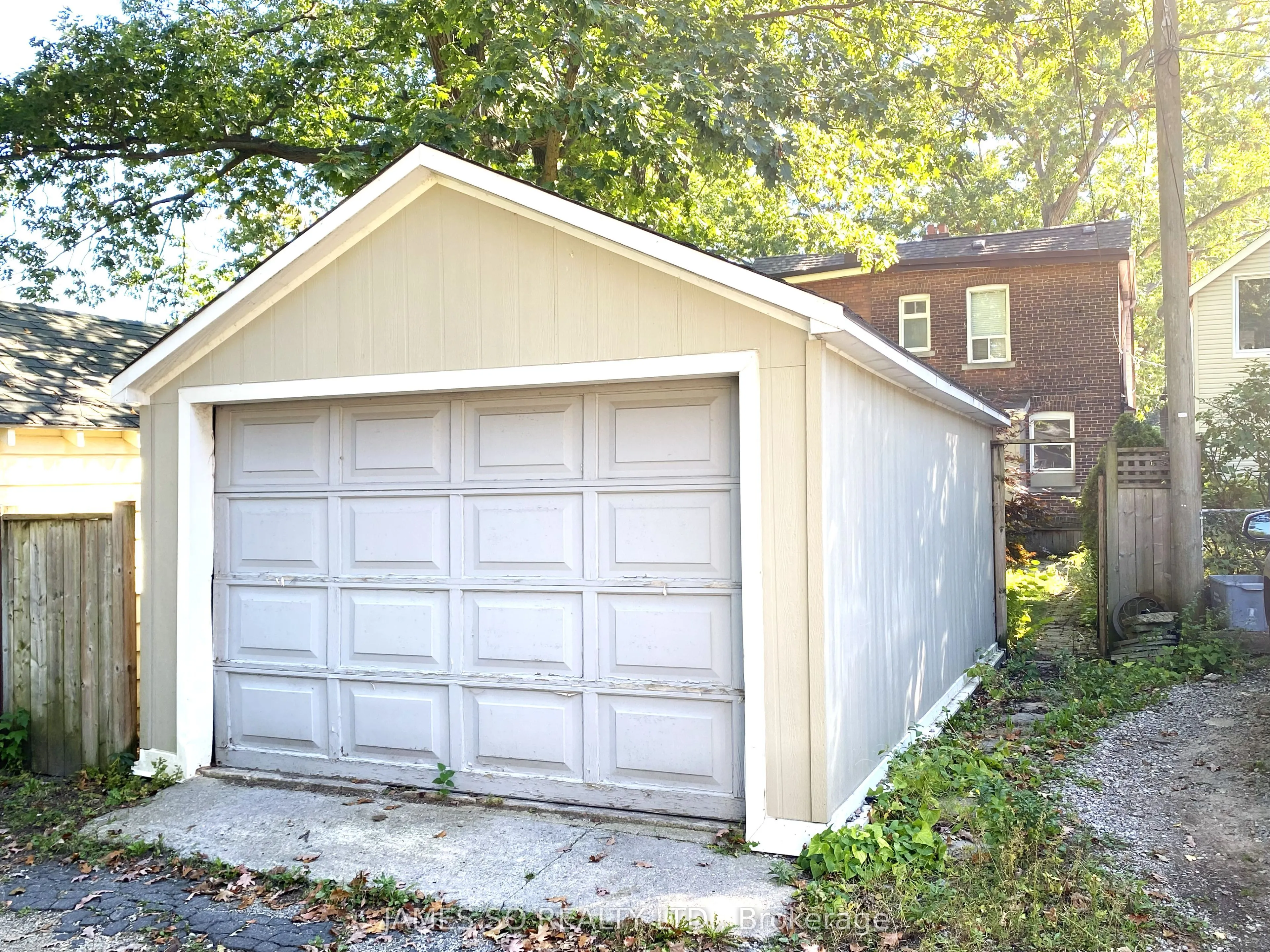 78 Burgess Avenue