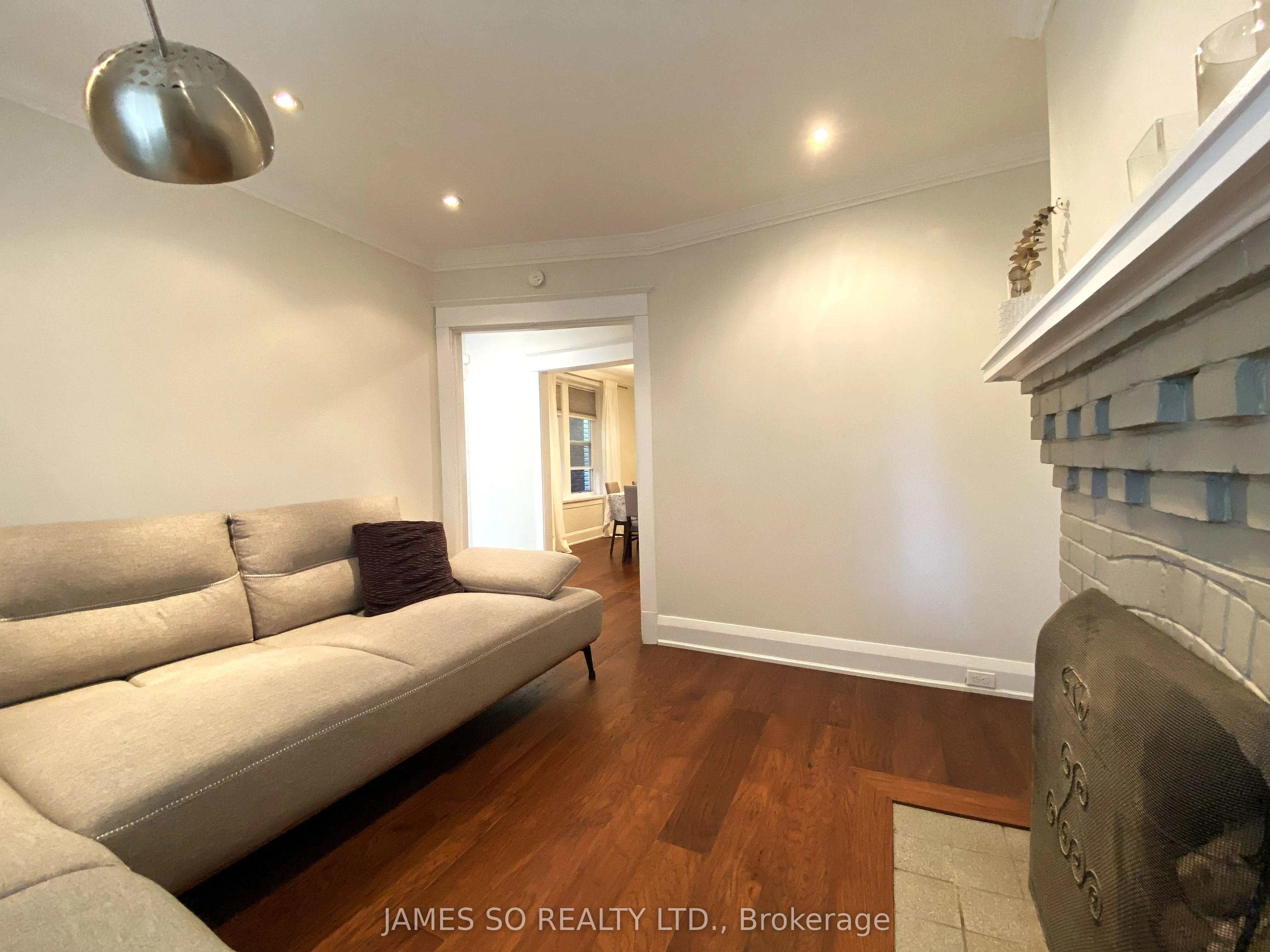 78 Burgess Avenue