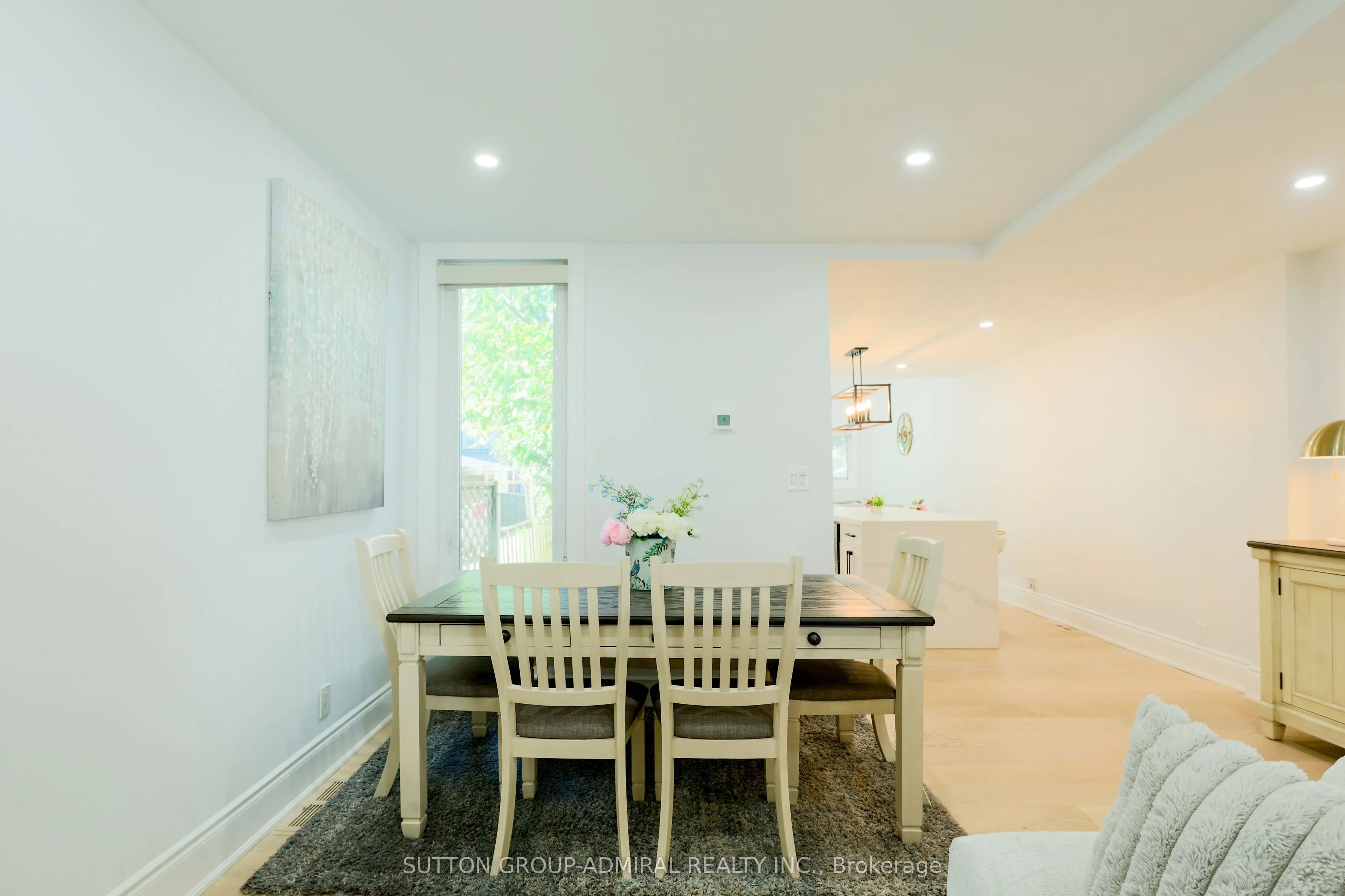 70 Carlaw Avenue