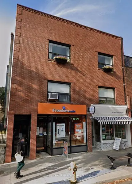 750 Queen Street E
