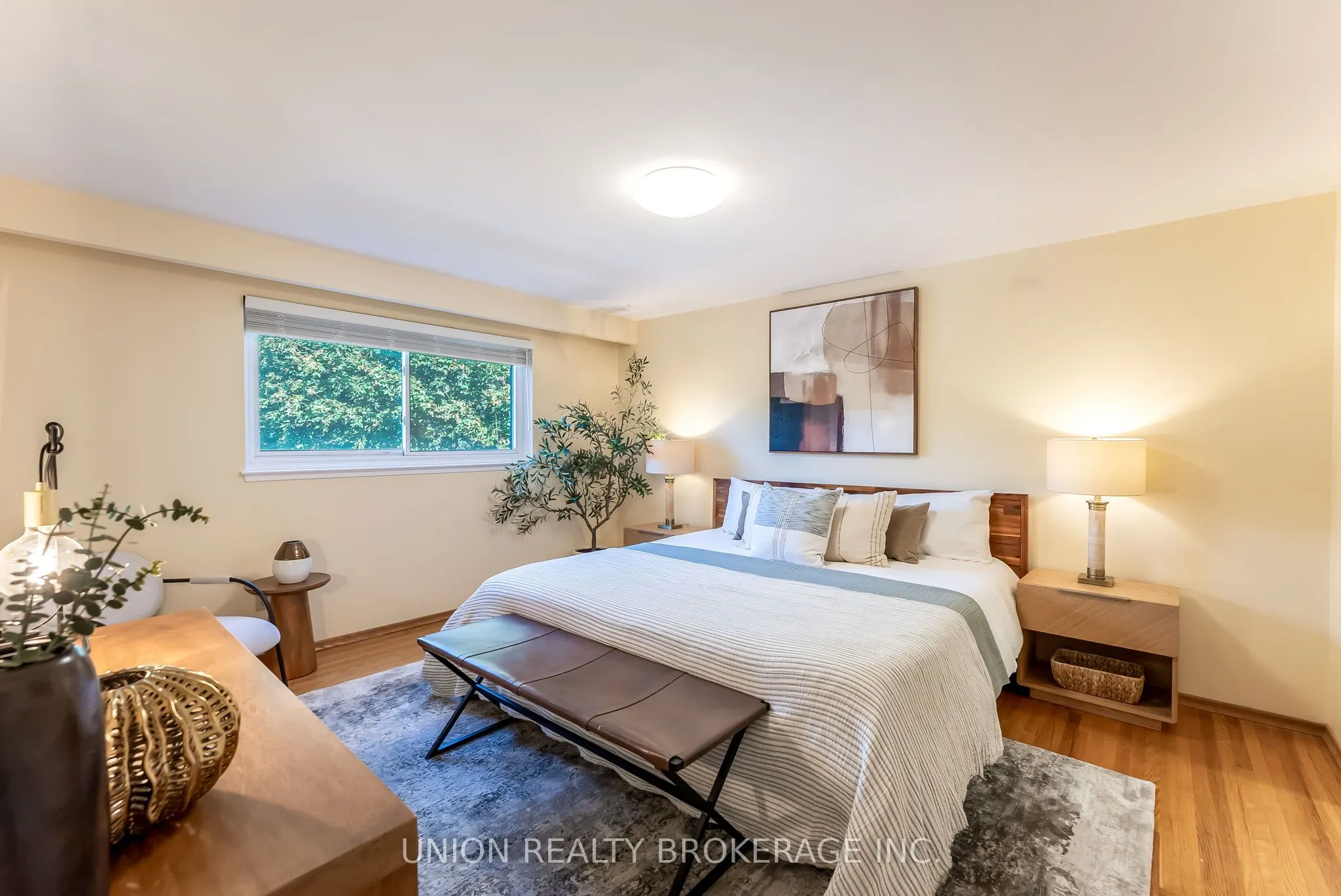 32 Bledlow Manor Drive