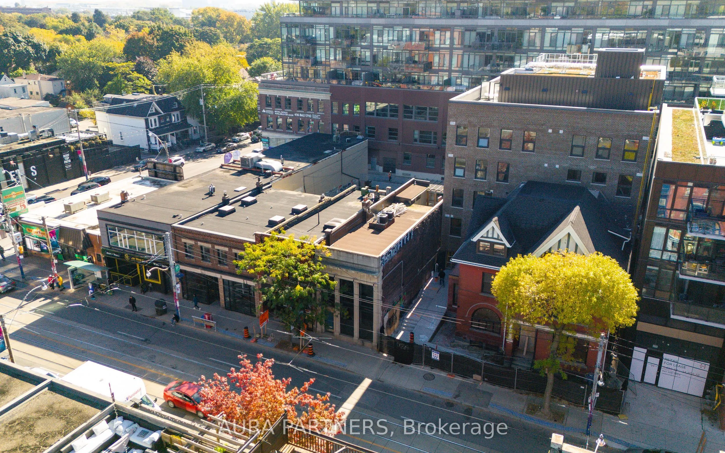687 Queen Street E
