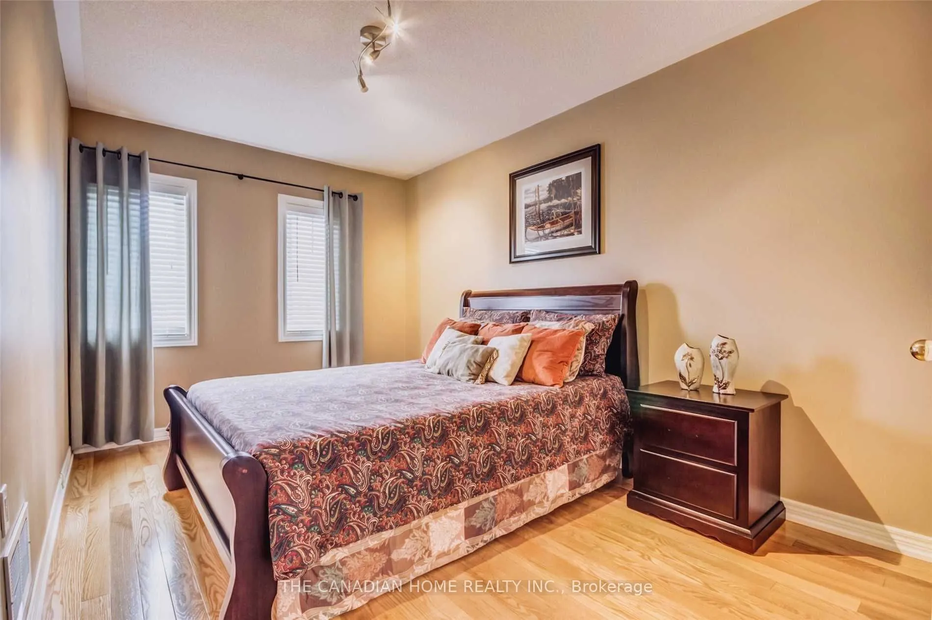28 Whitefoot Crescent, #MAIN