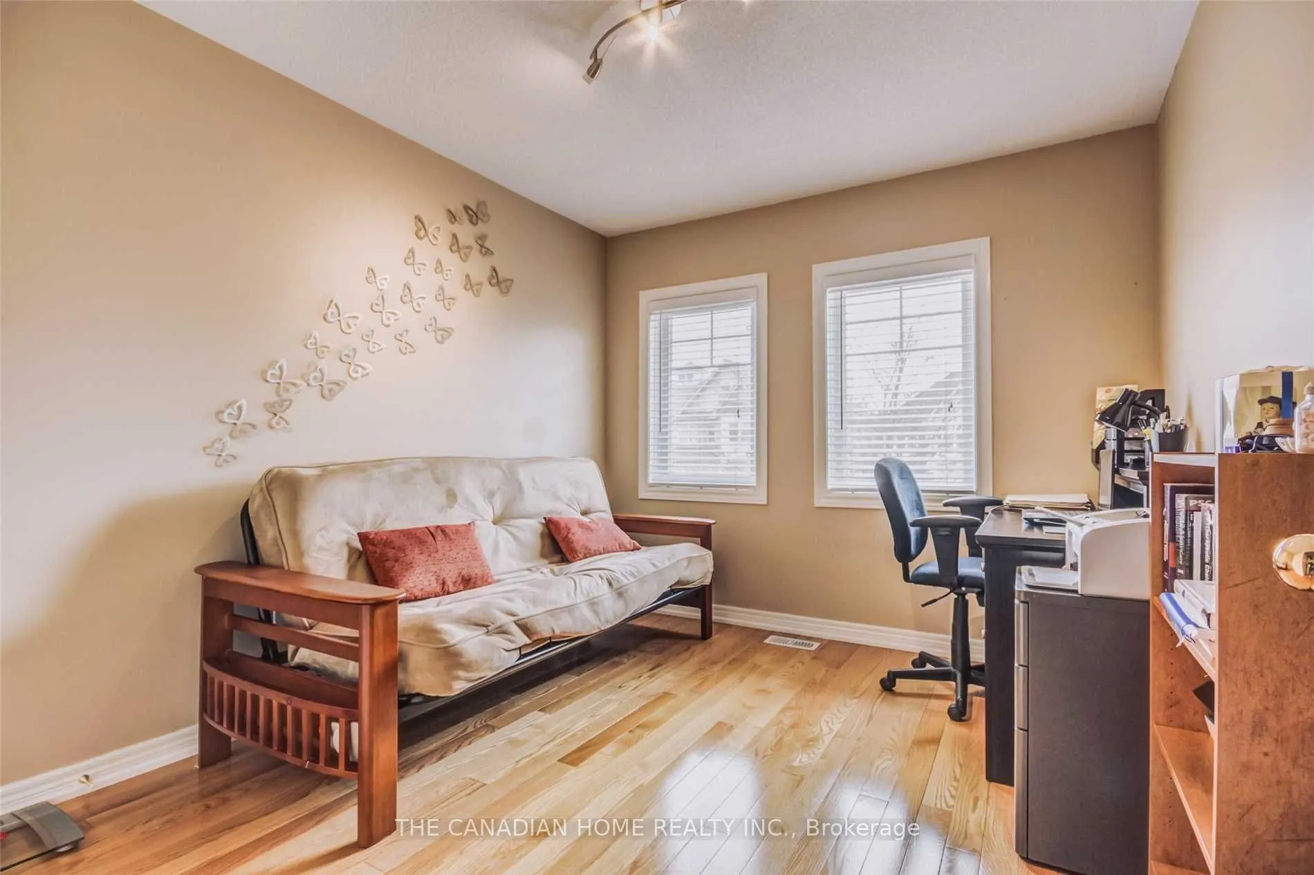 28 Whitefoot Crescent, #MAIN