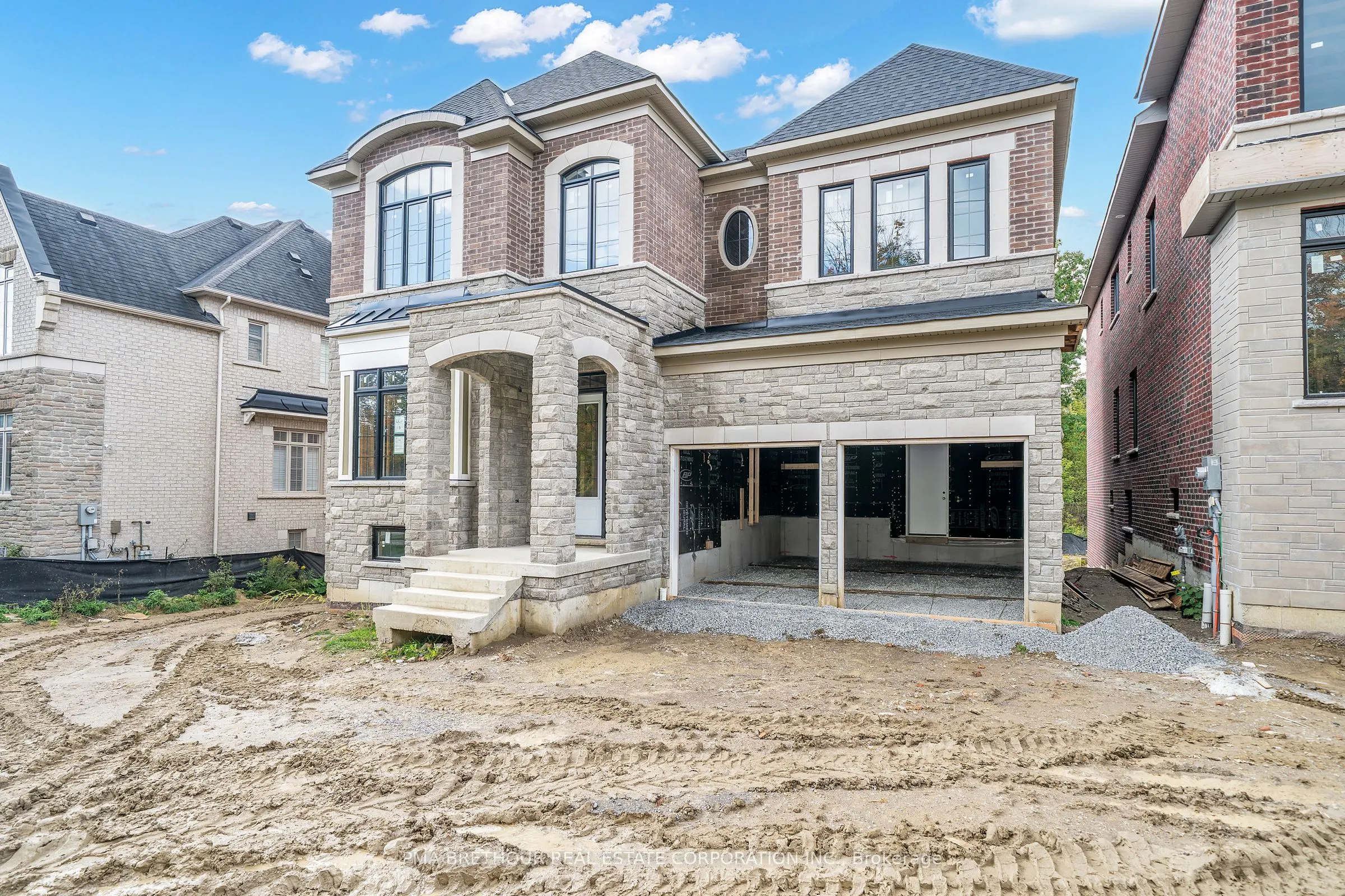382 Riverside Drive