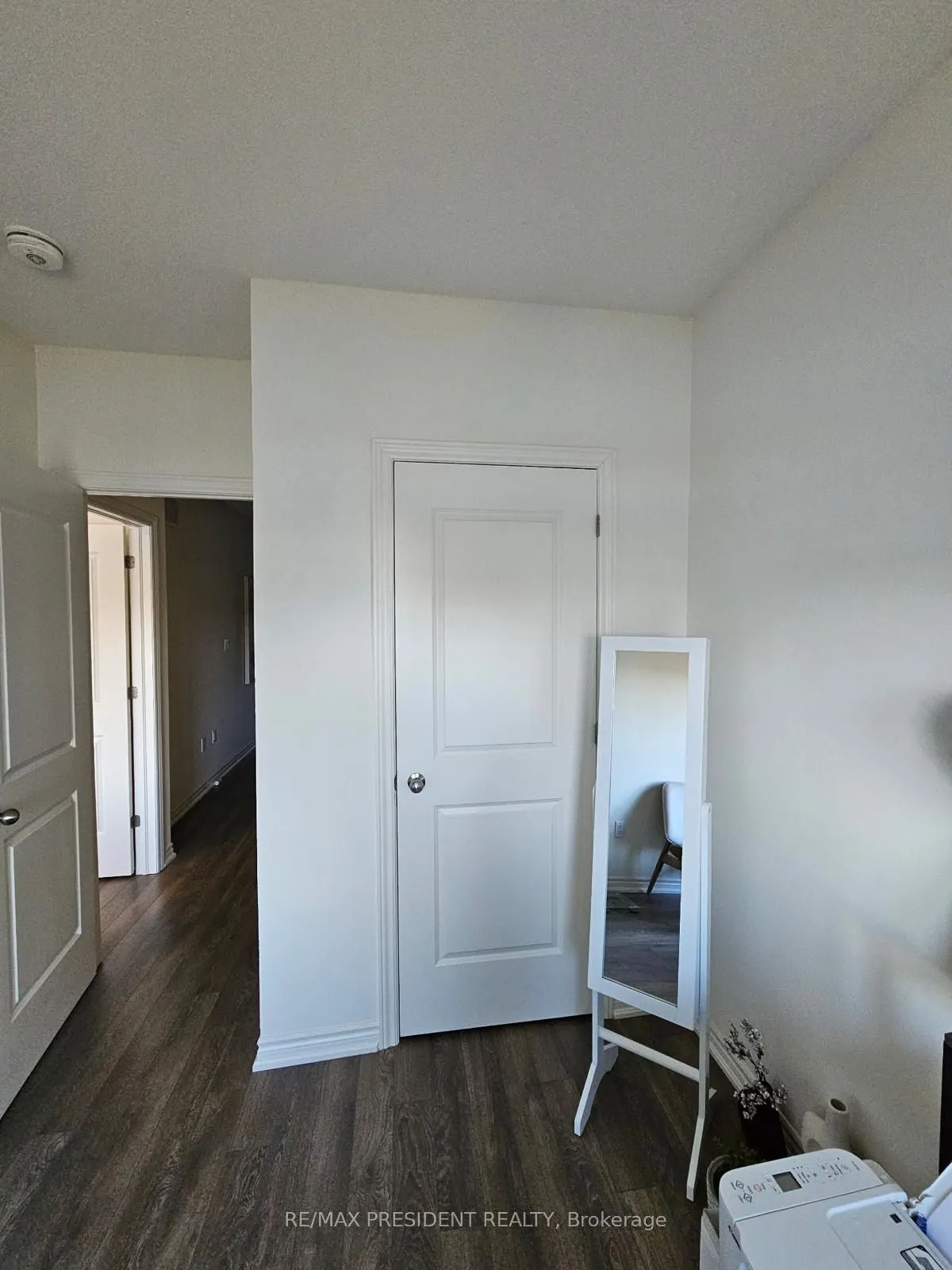 1227 Rexton Drive
