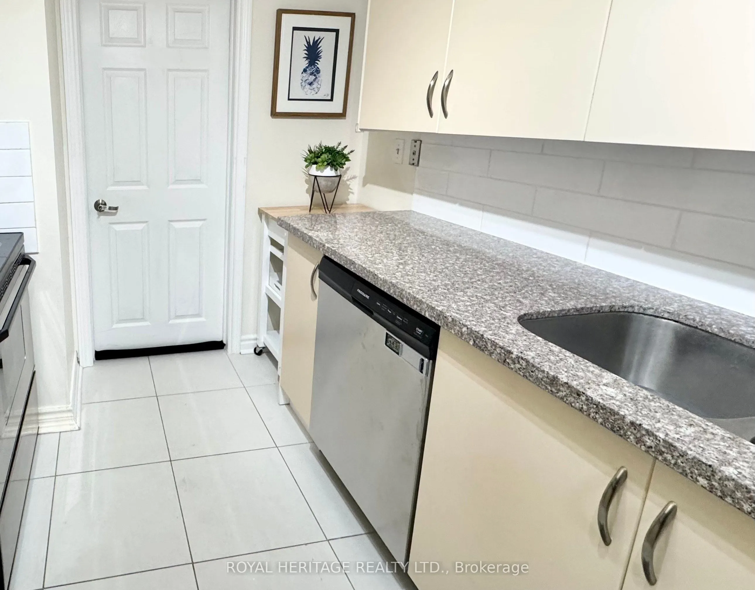 11753 Sheppard Avenue E, #622