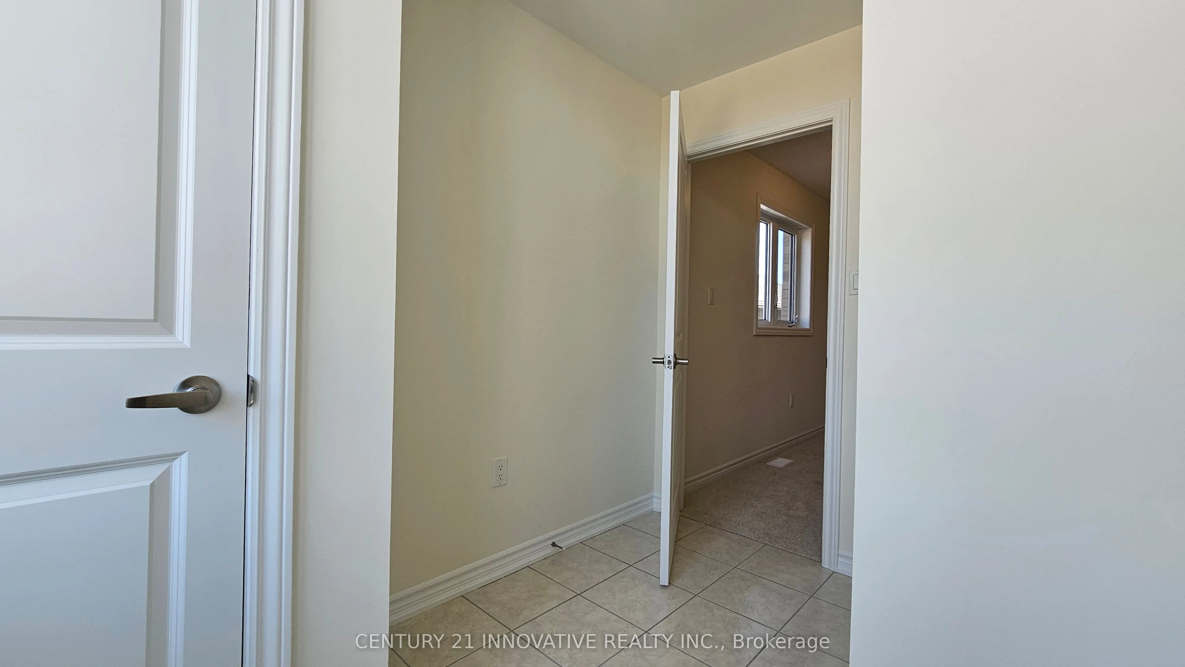 1141 Azalea Avenue