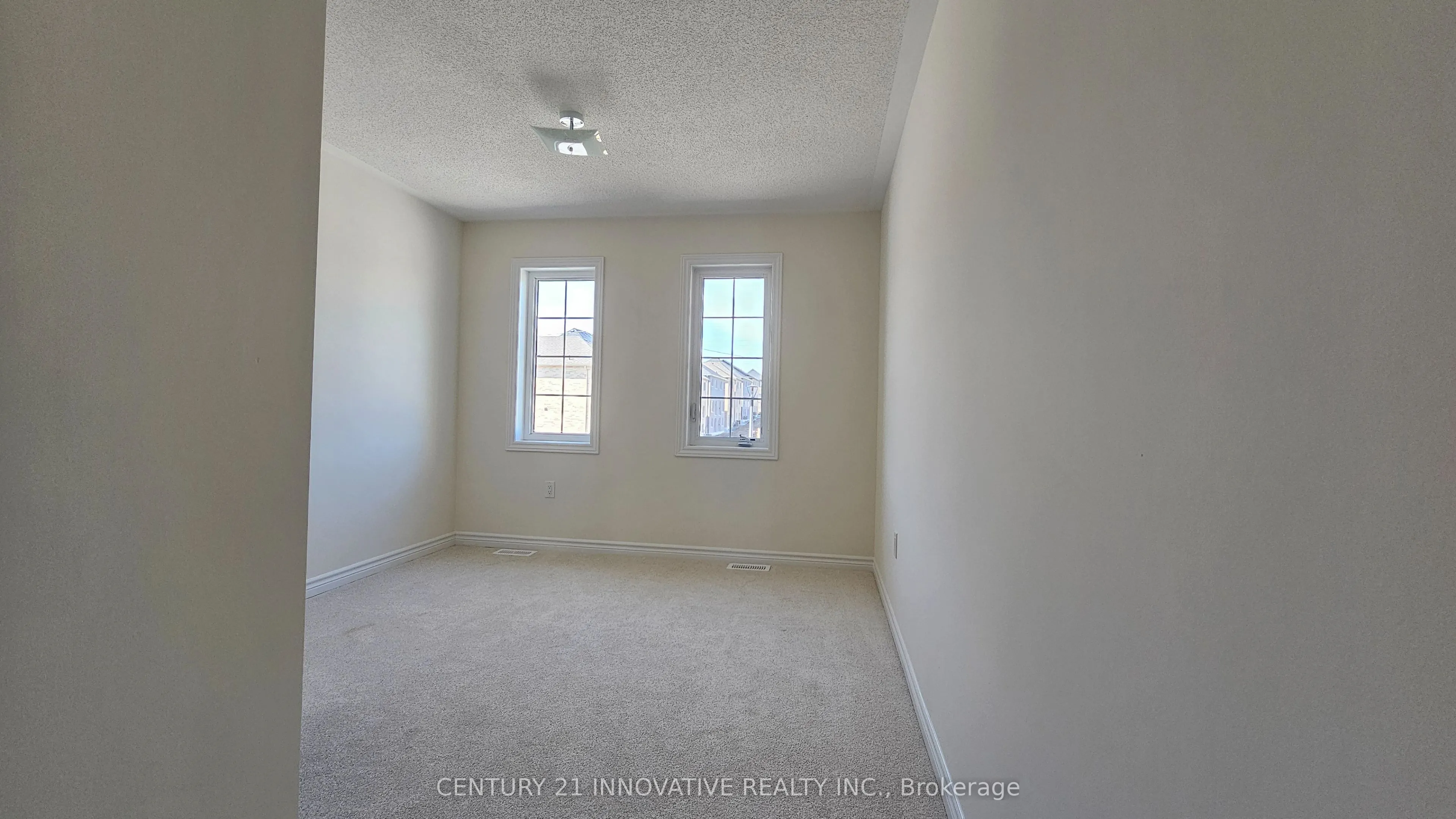 1141 Azalea Avenue