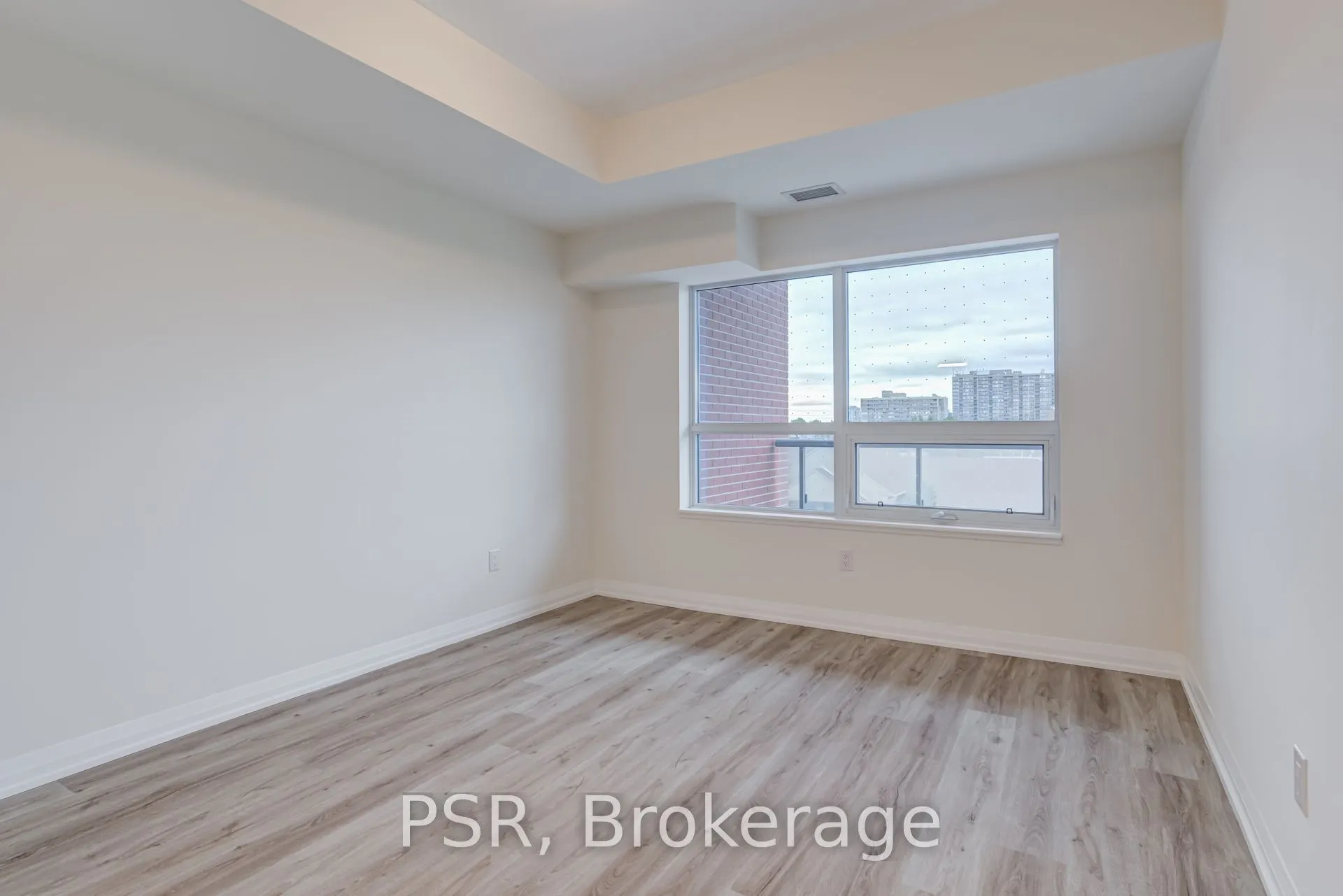 3270 Sheppard Avenue E, #421
