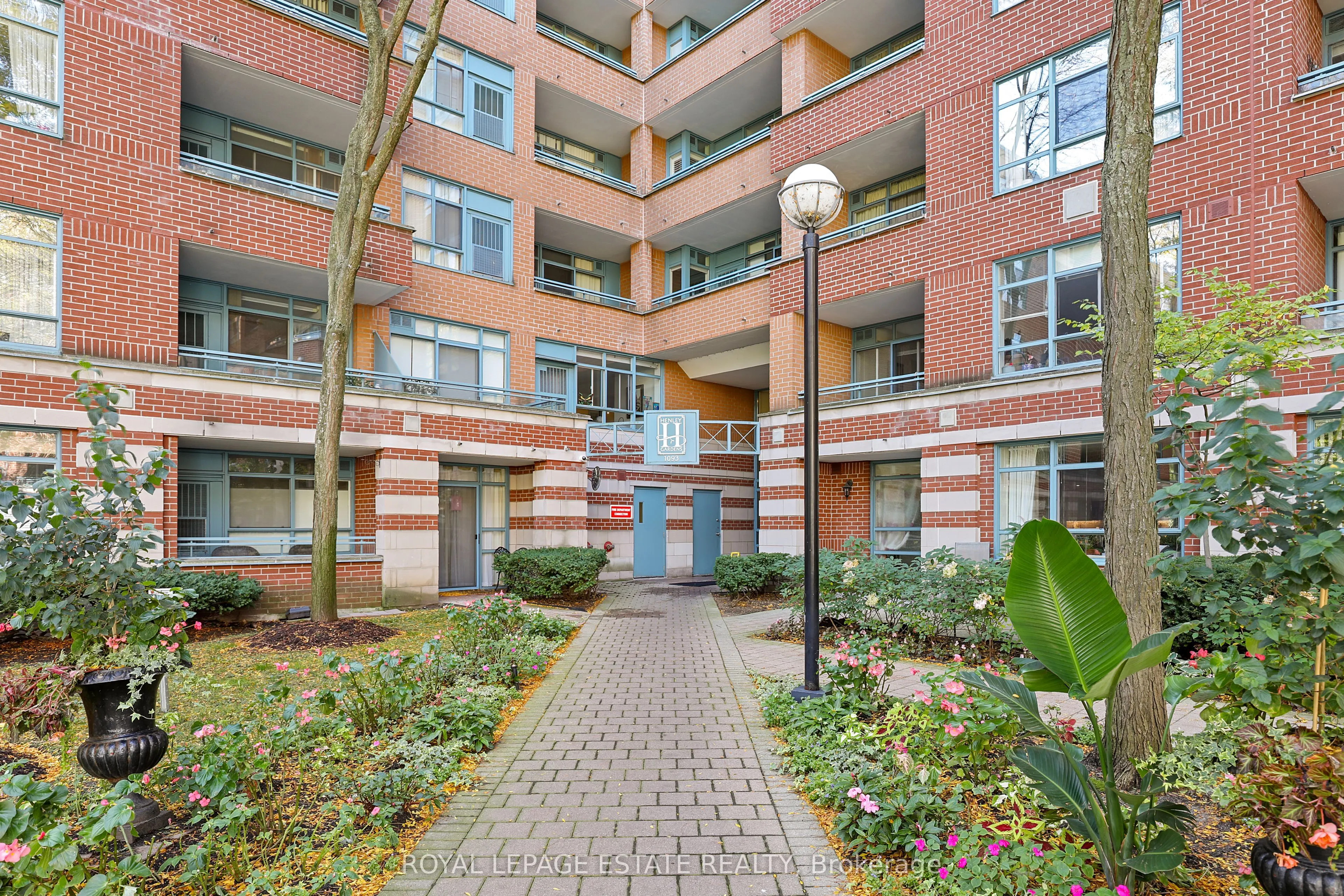 1093 Kingston Road, #1003