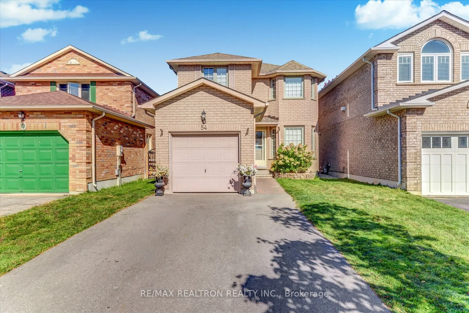 54 Stagemaster Crescent