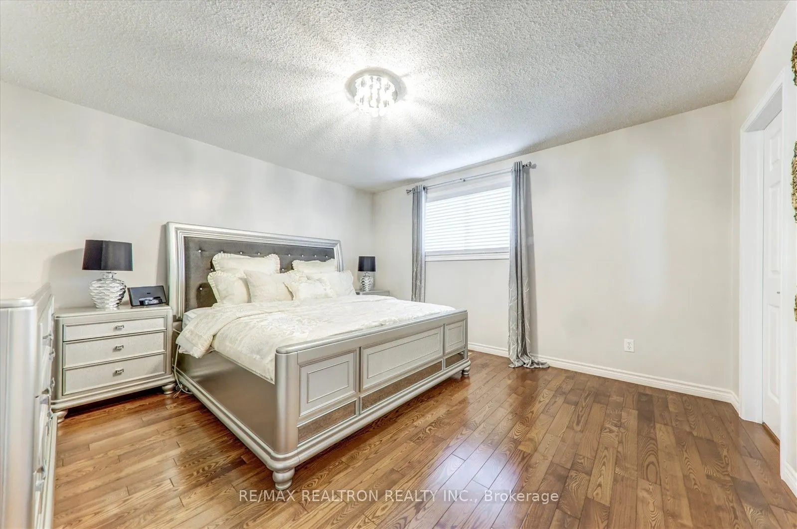 54 Stagemaster Crescent