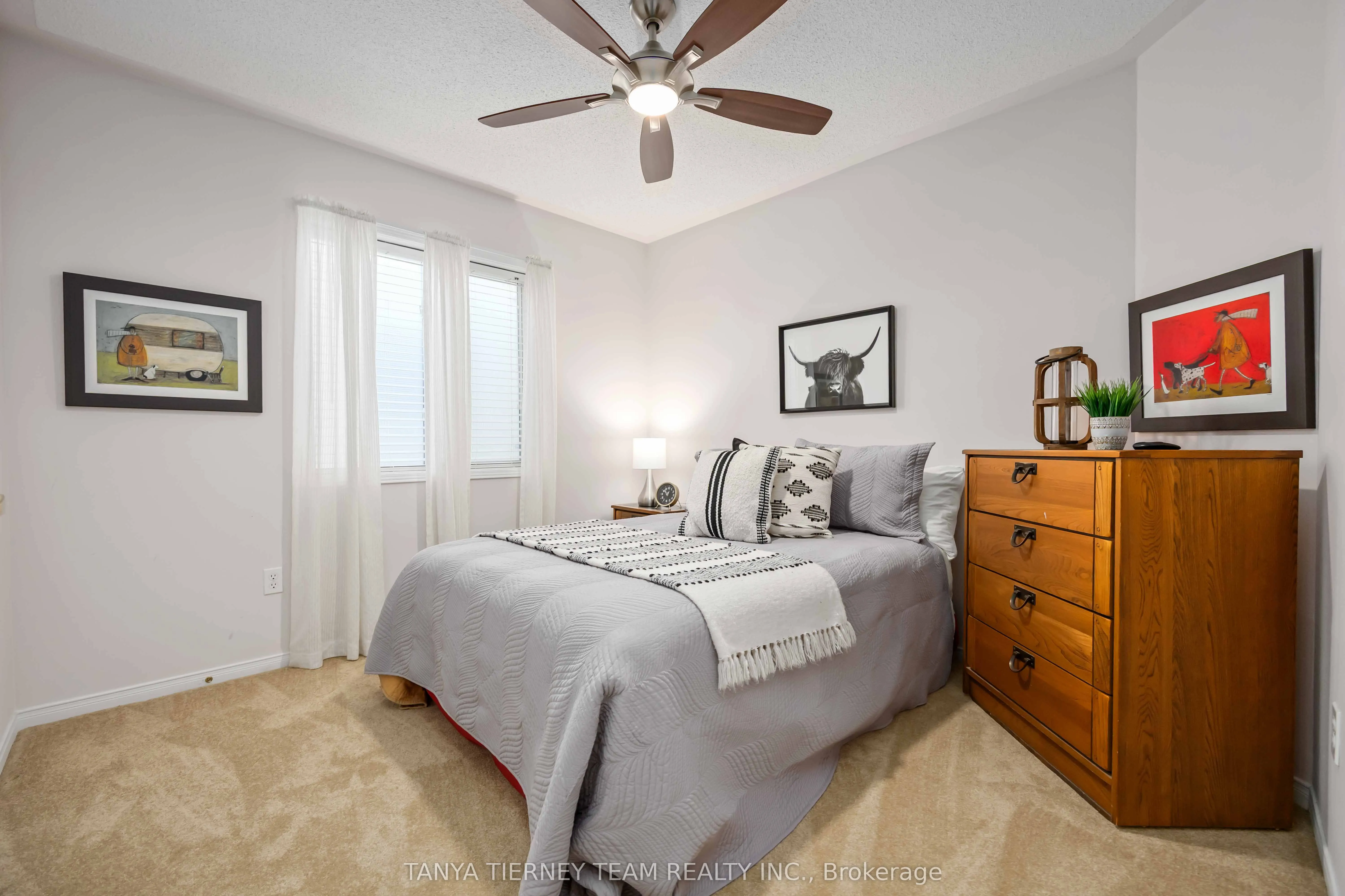 76 Northgrove Crescent