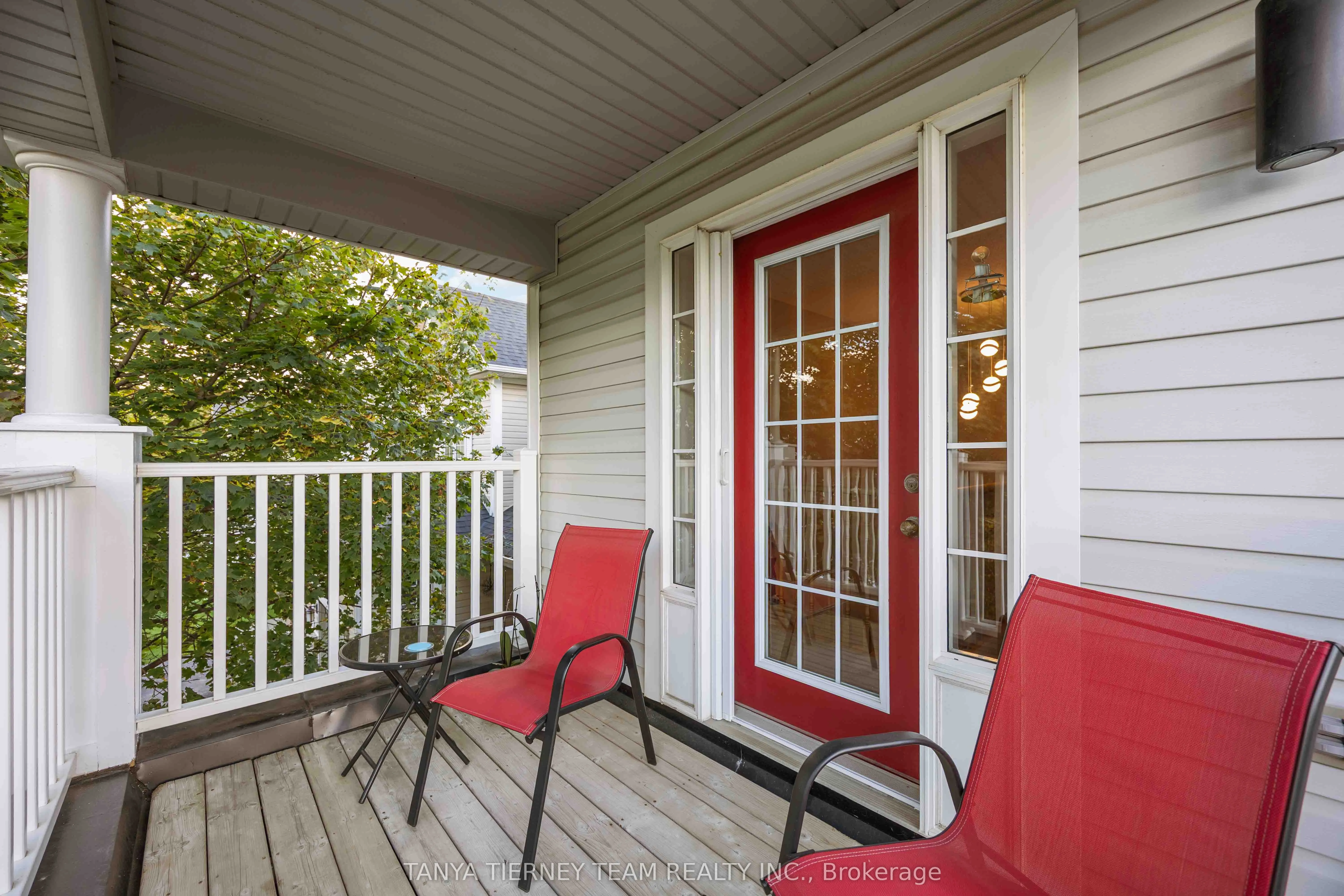 76 Northgrove Crescent