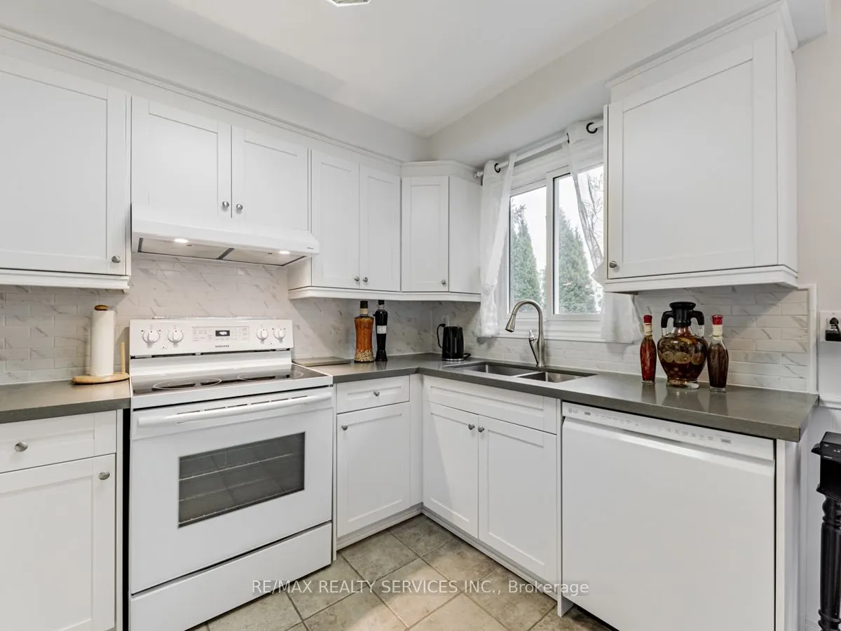 410 Sunset Boulevard