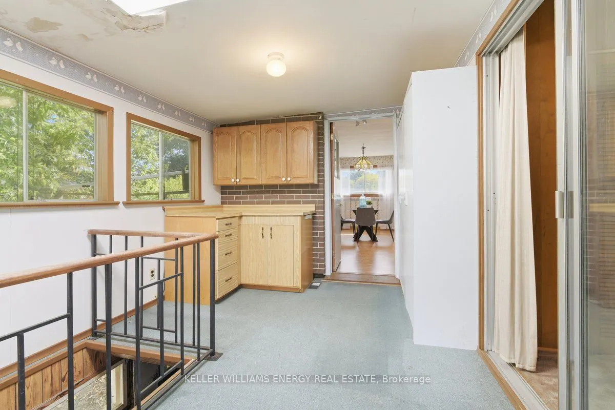 1864 Manning Road