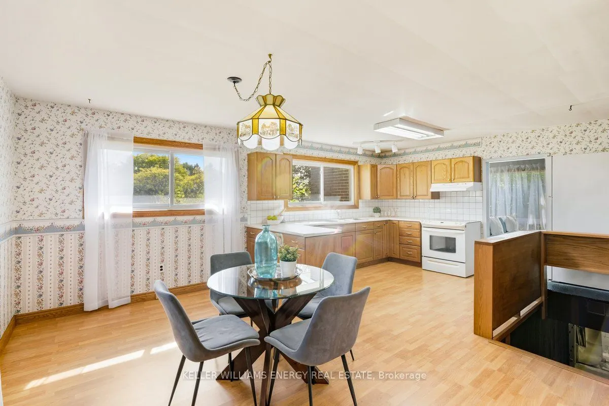 1864 Manning Road