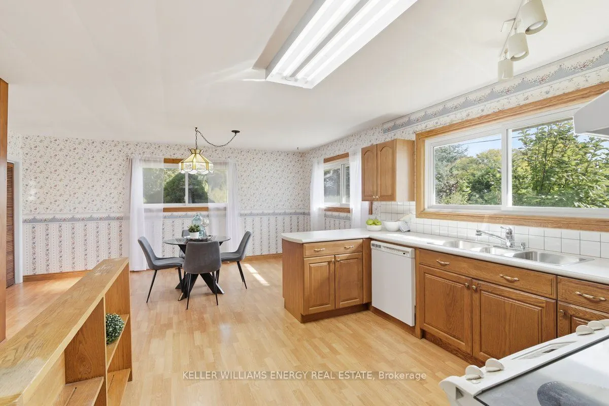 1864 Manning Road