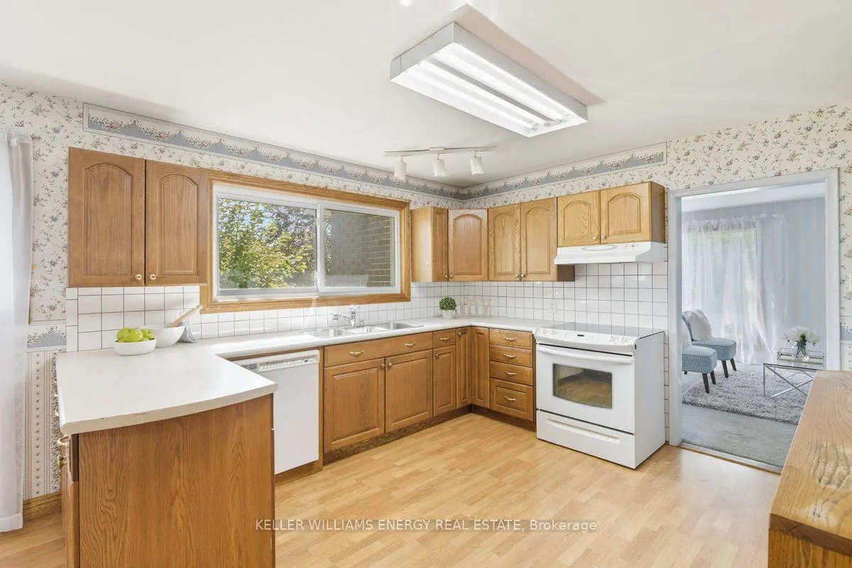 1864 Manning Road