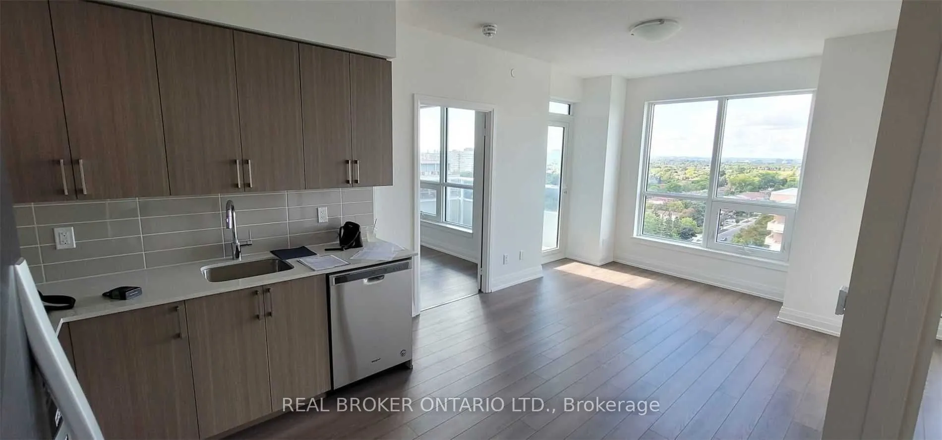 3121 Sheppard Avenue, #1208