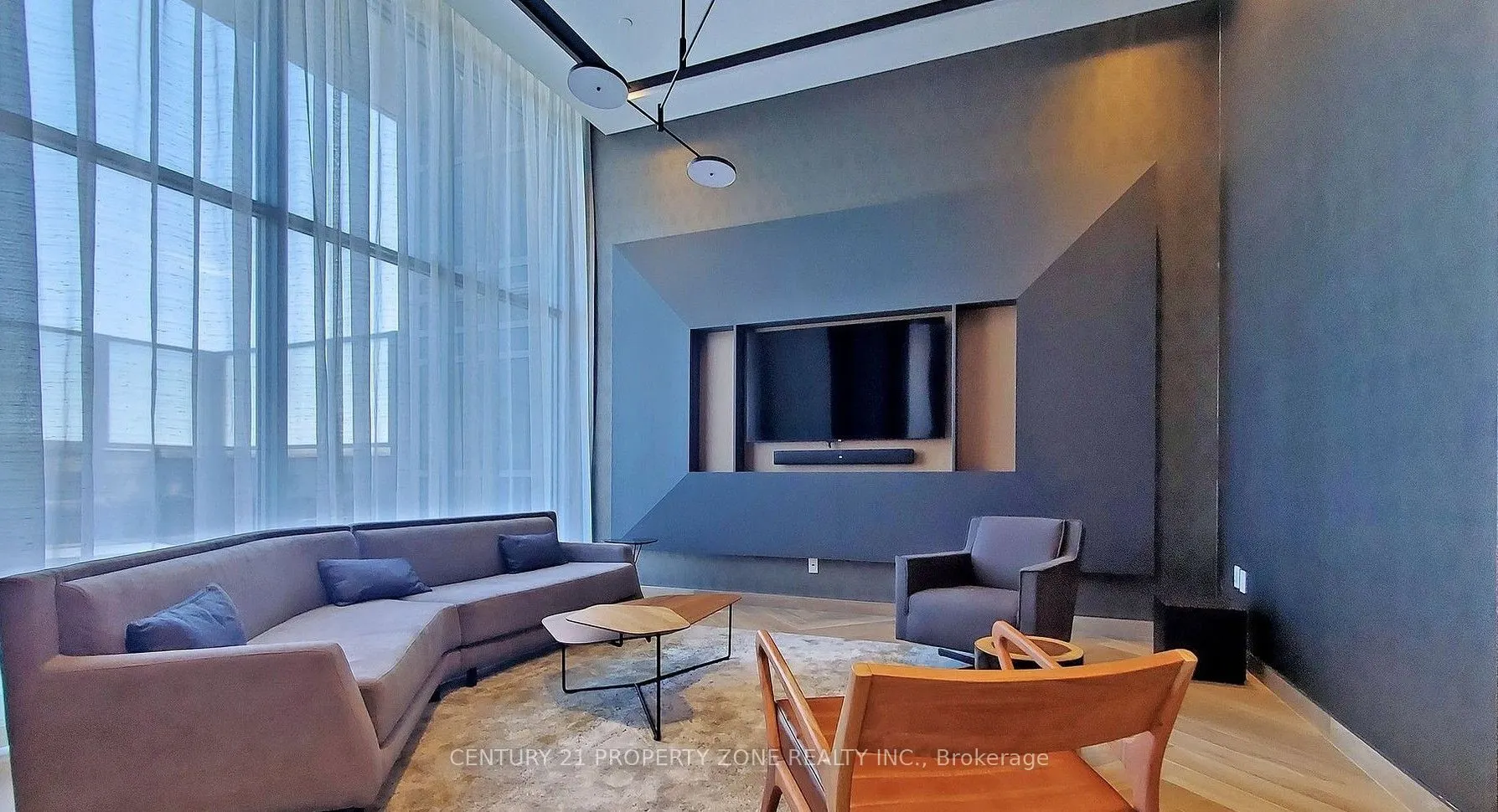 225 Village Green Square, #210