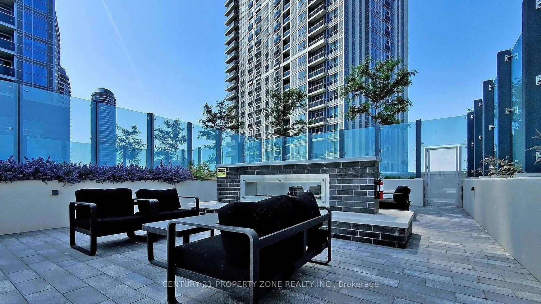 225 Village Green Square, #210