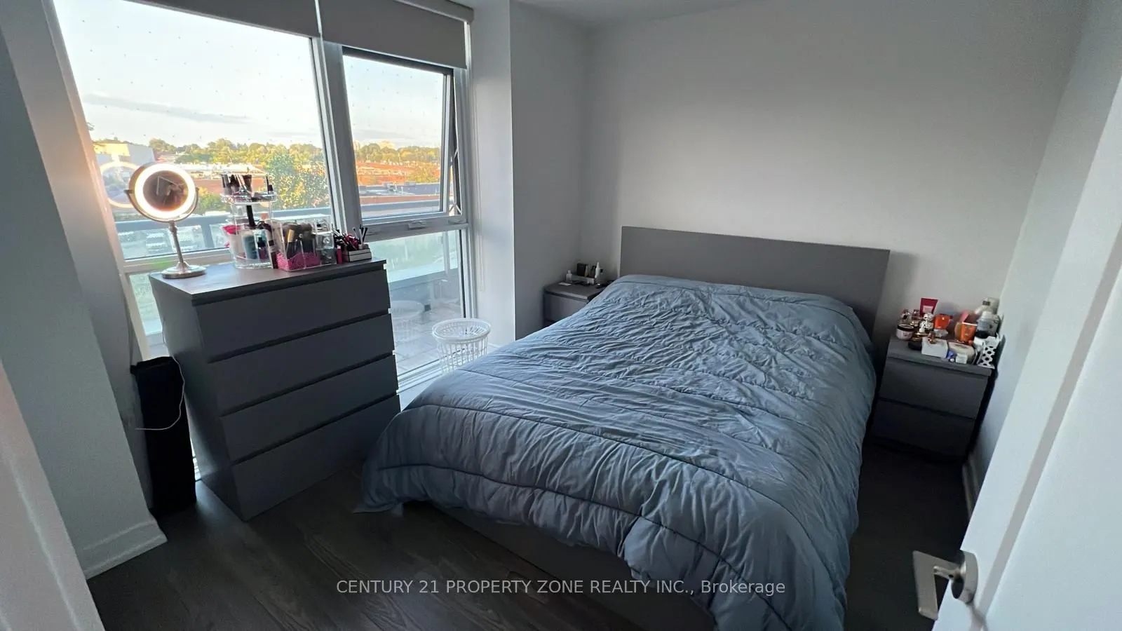 225 Village Green Square, #210