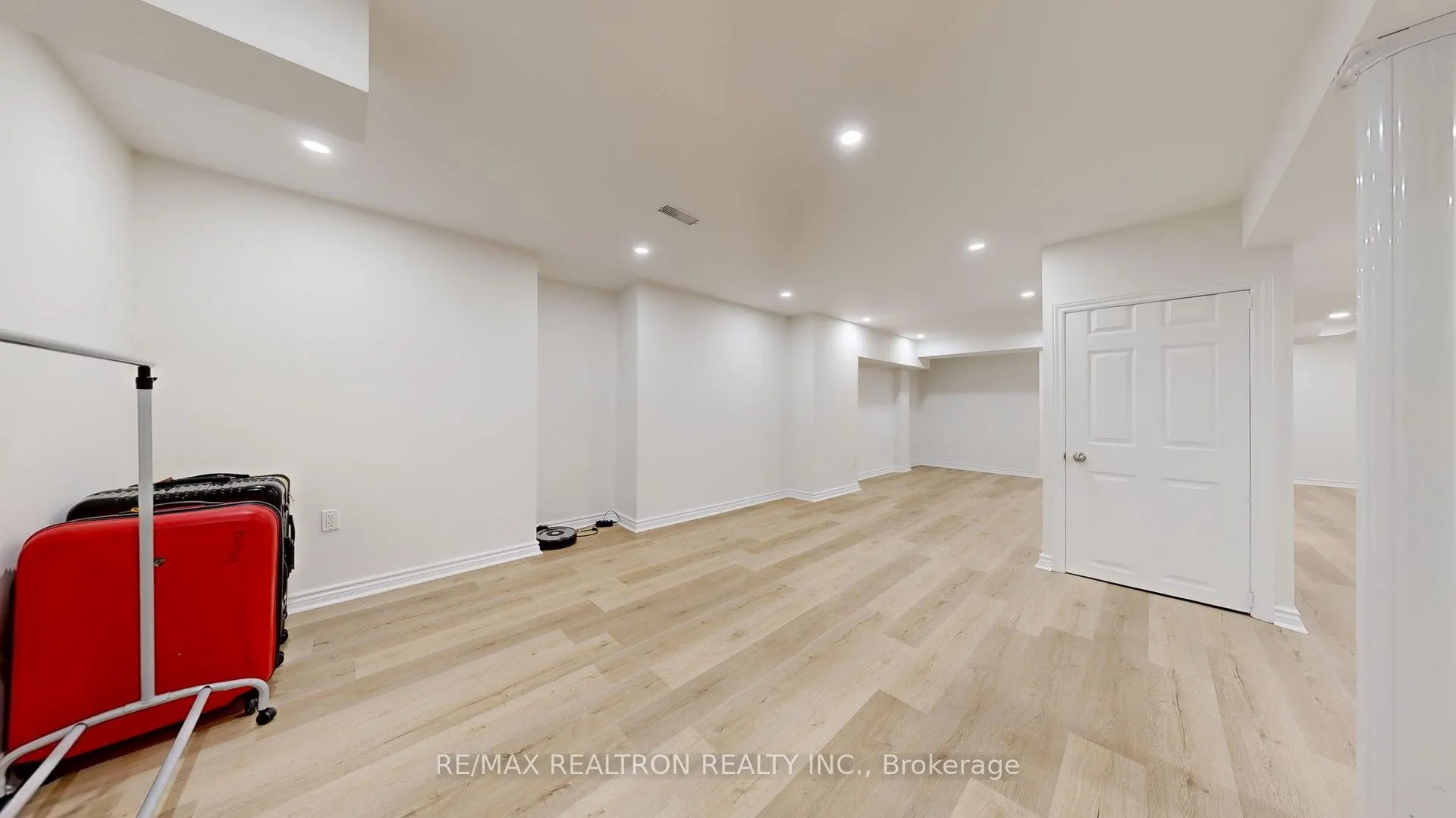 25 Greybeaver Trail