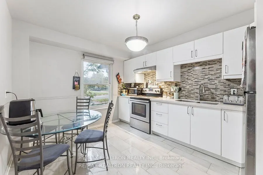 54 Rands Road