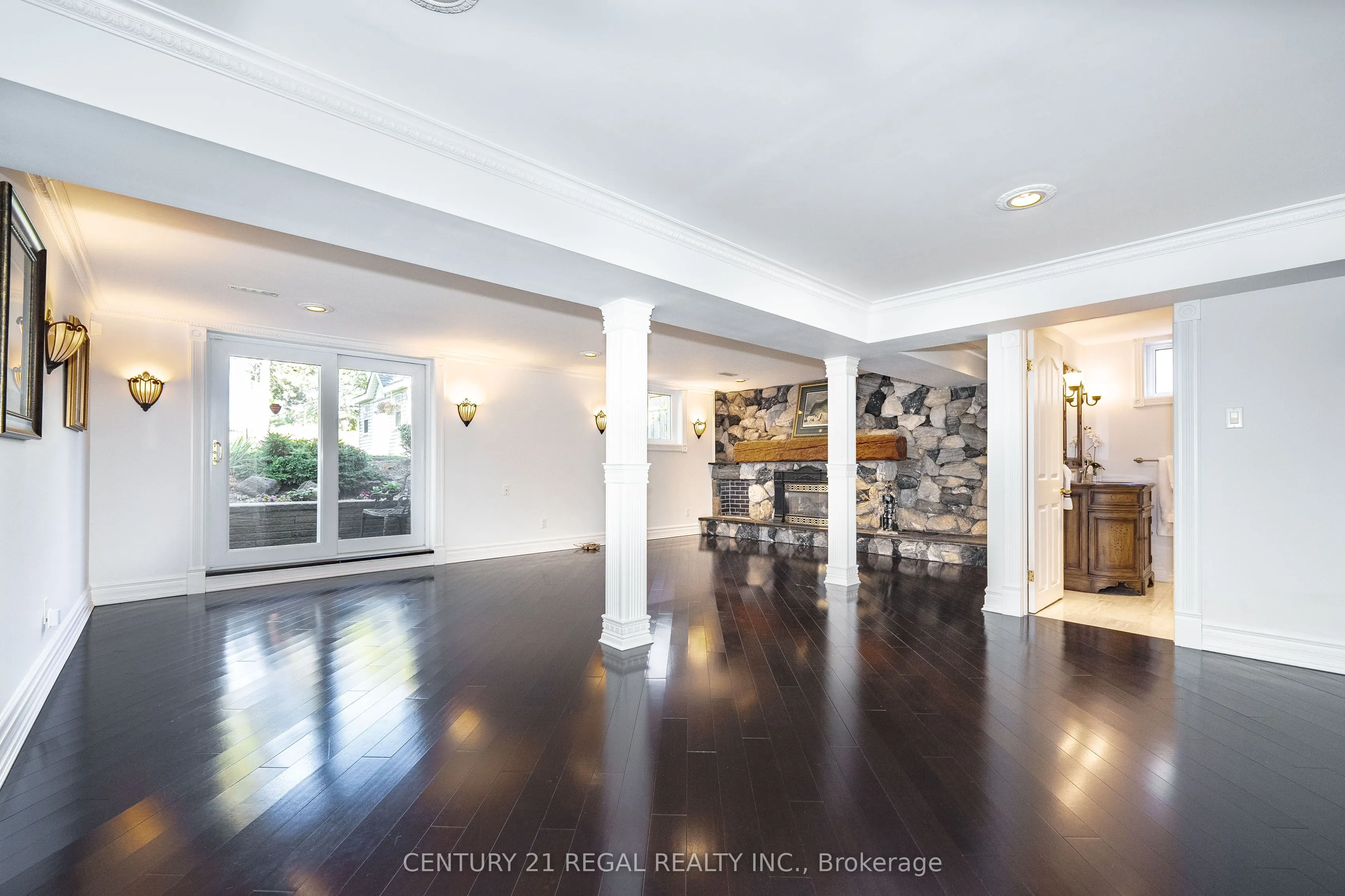 66 Haviland Drive