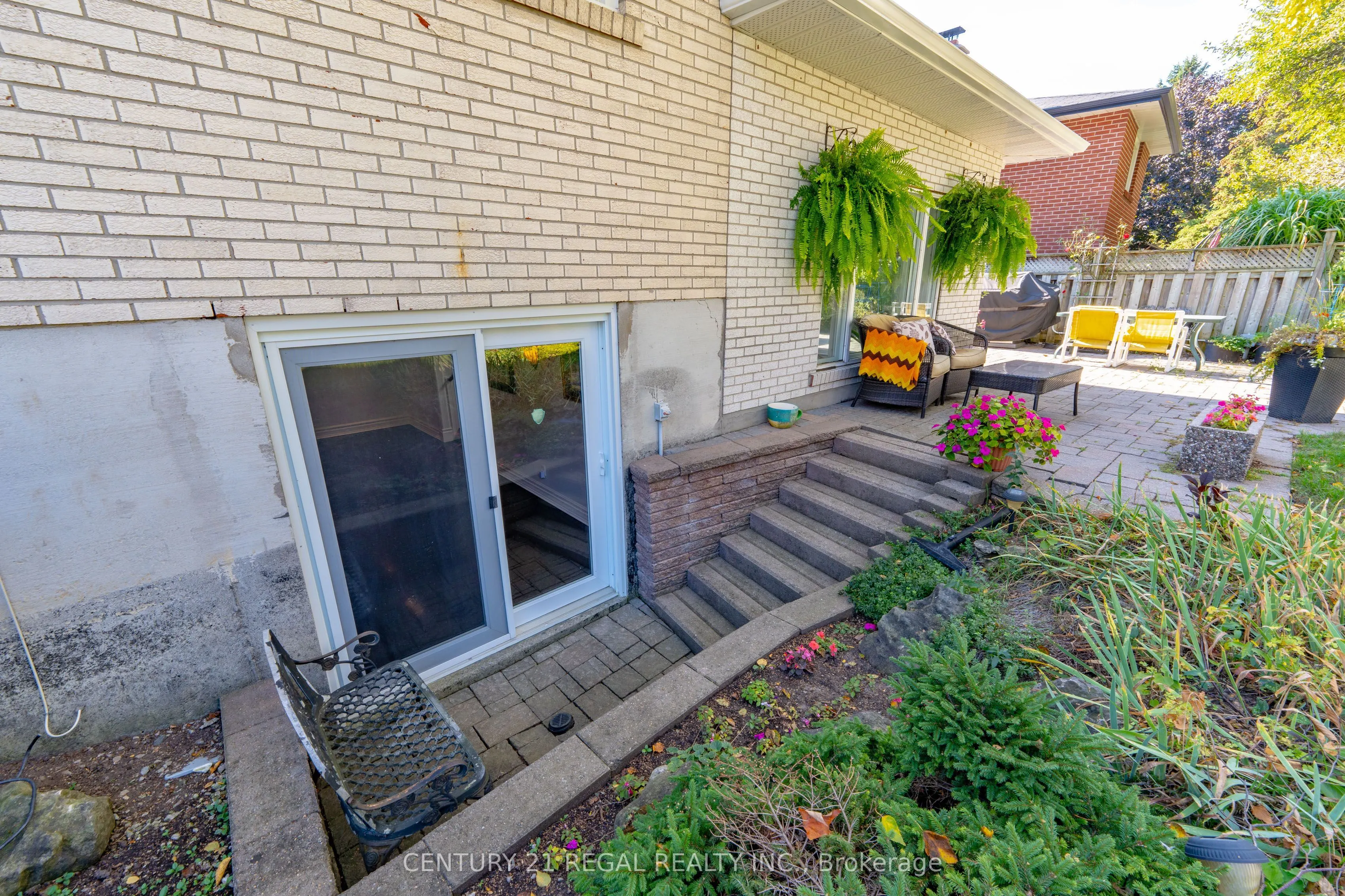 66 Haviland Drive