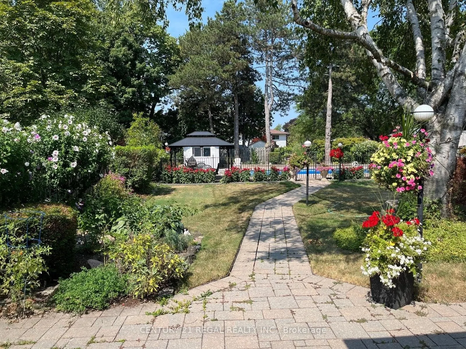66 Haviland Drive