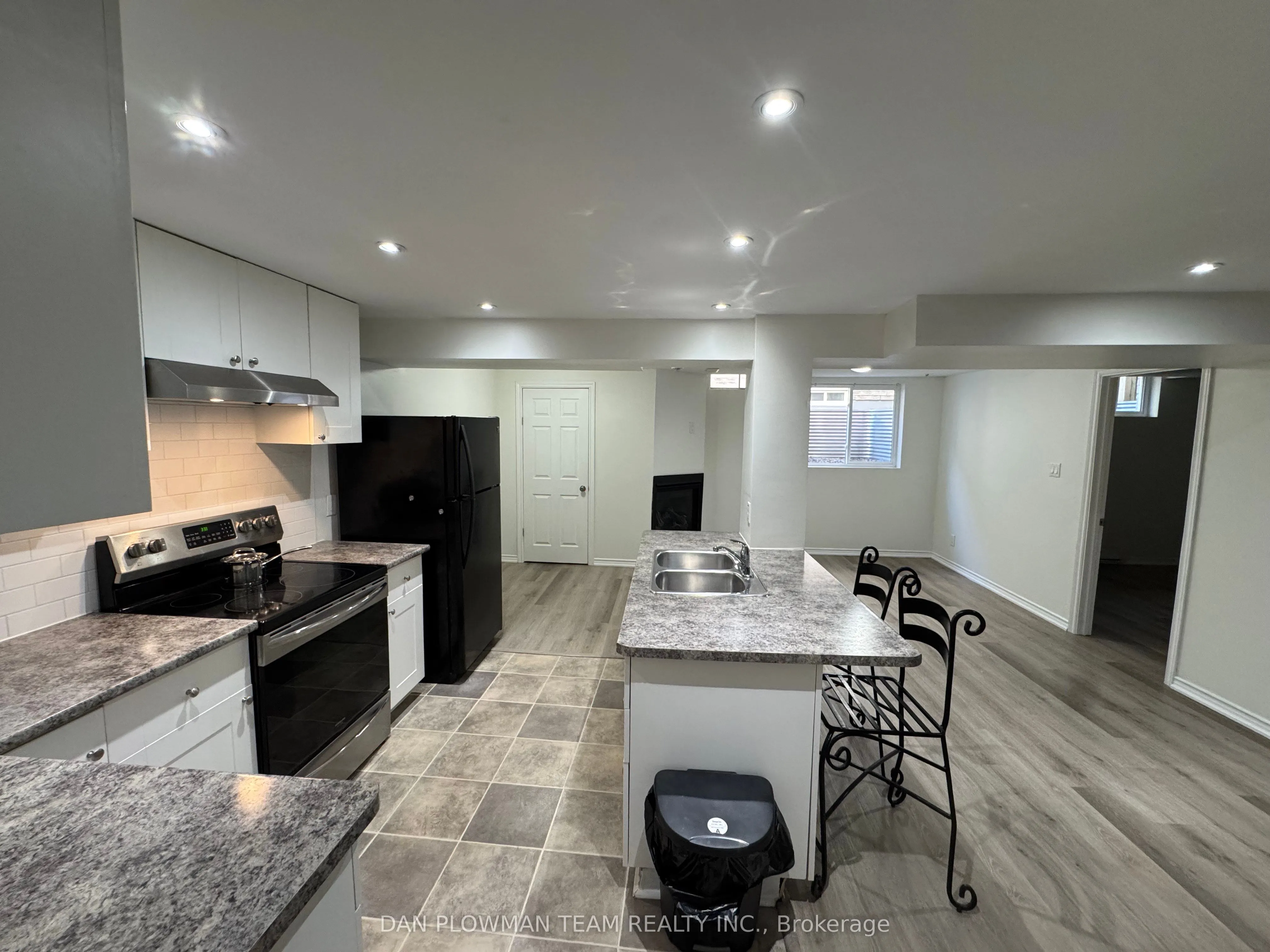 37 Wood Drive