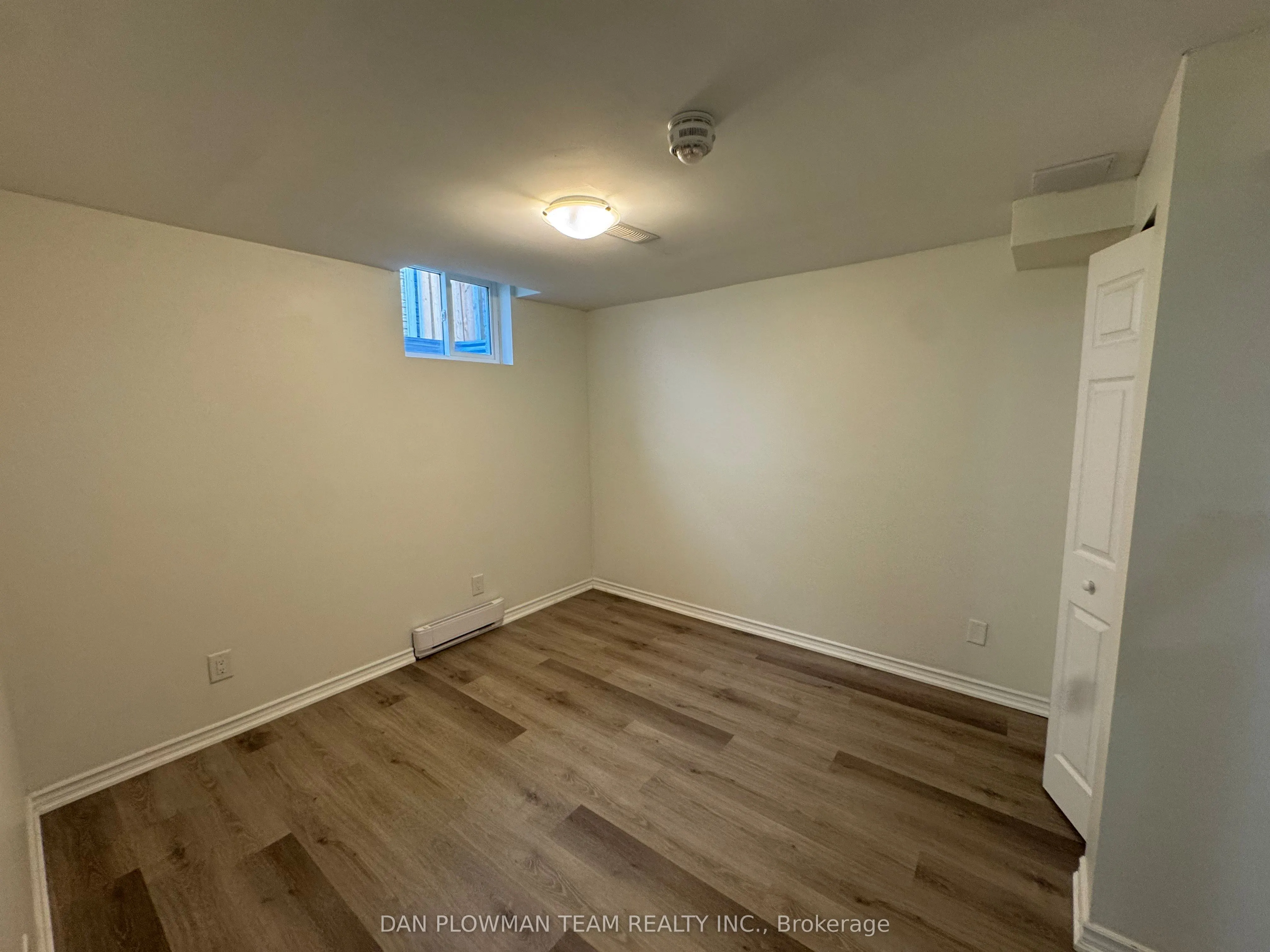 37 Wood Drive