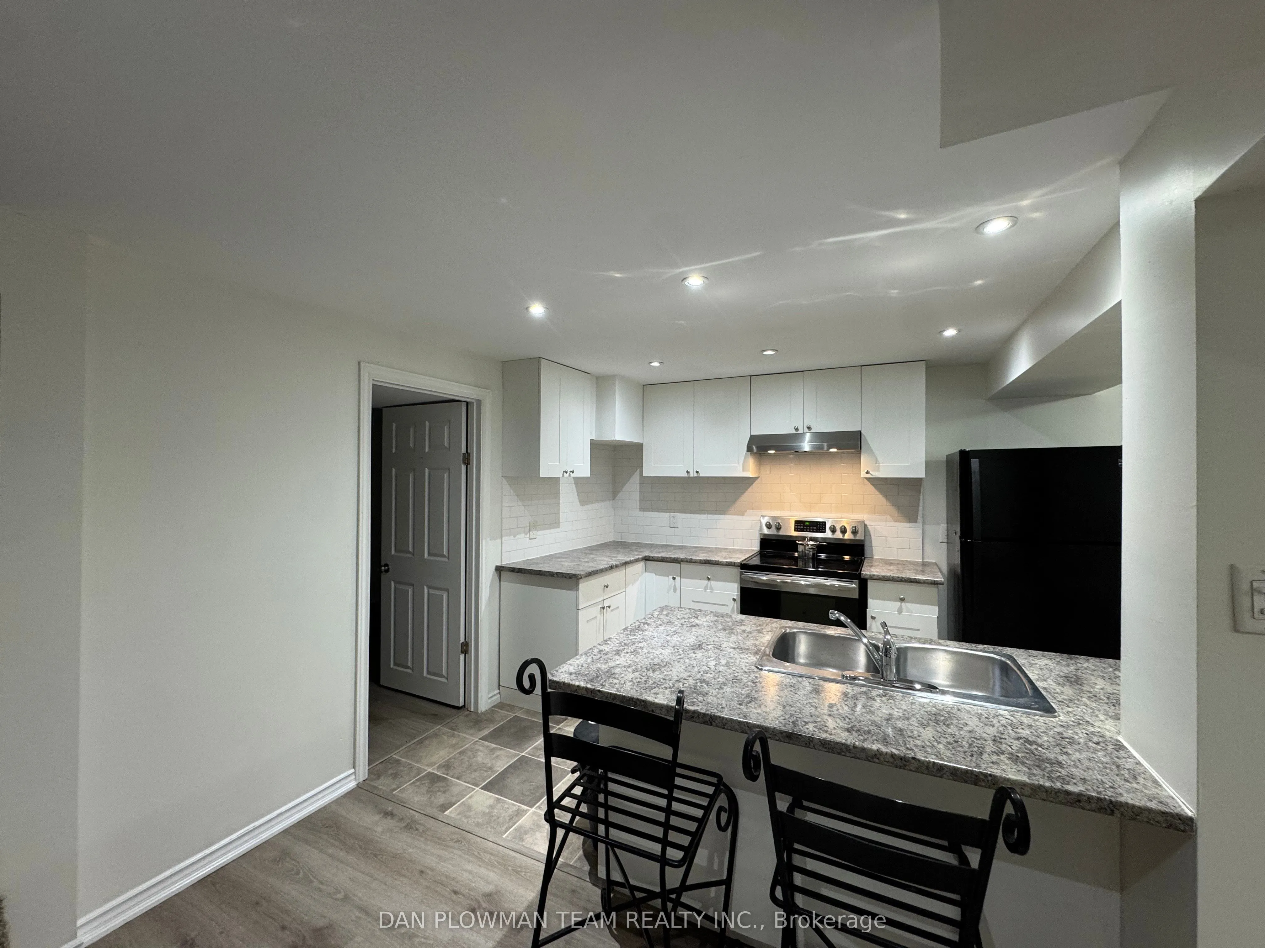37 Wood Drive