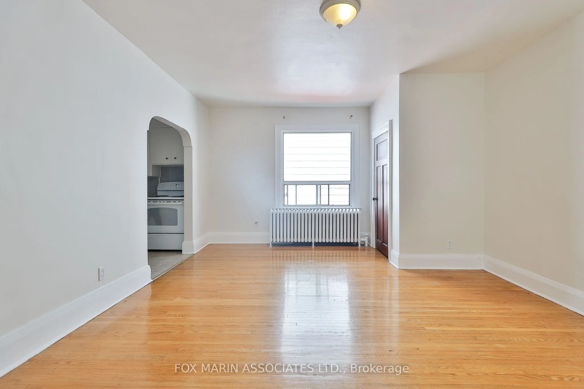 1215 Woodbine Avenue