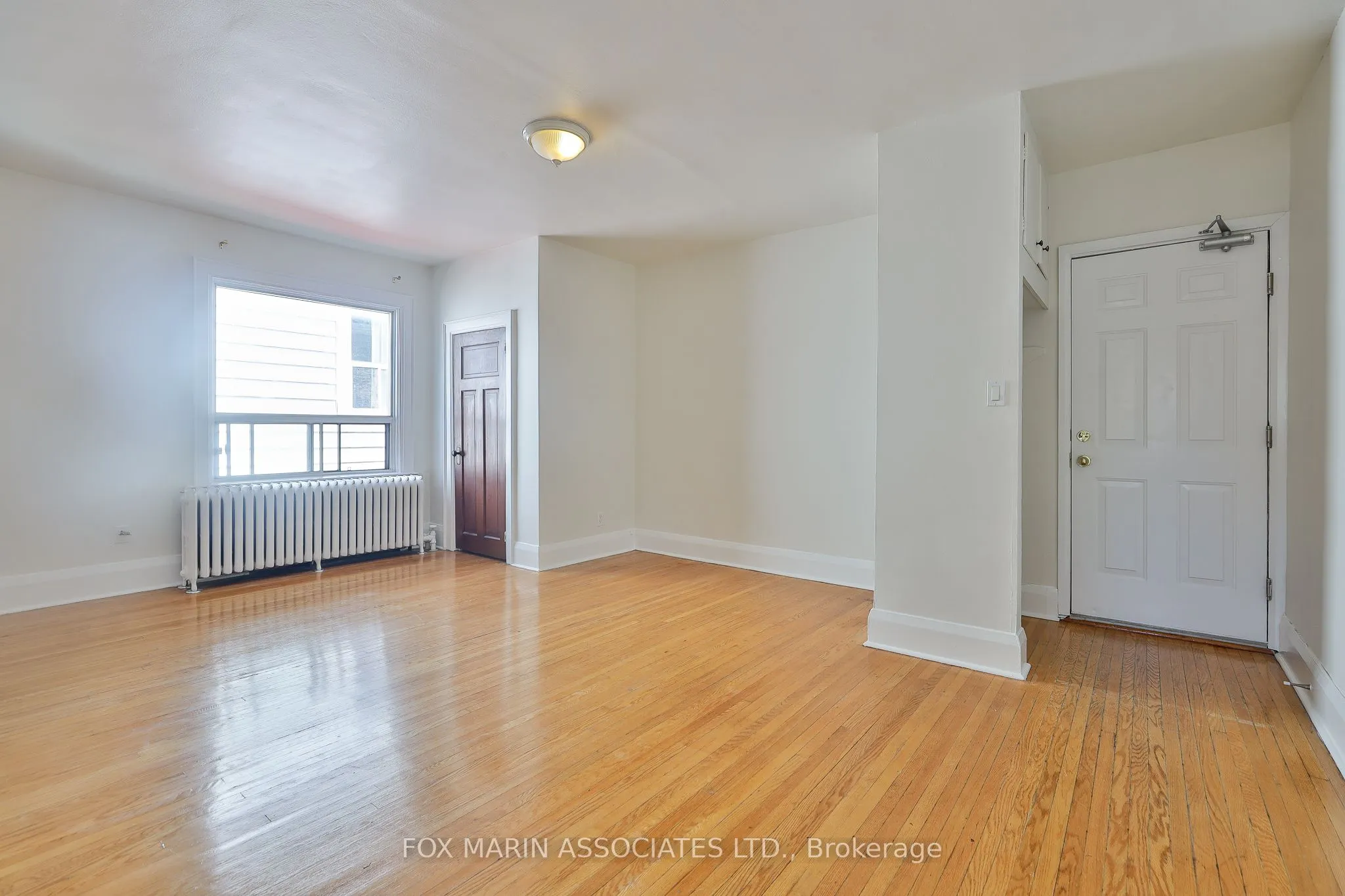 1215 Woodbine Avenue