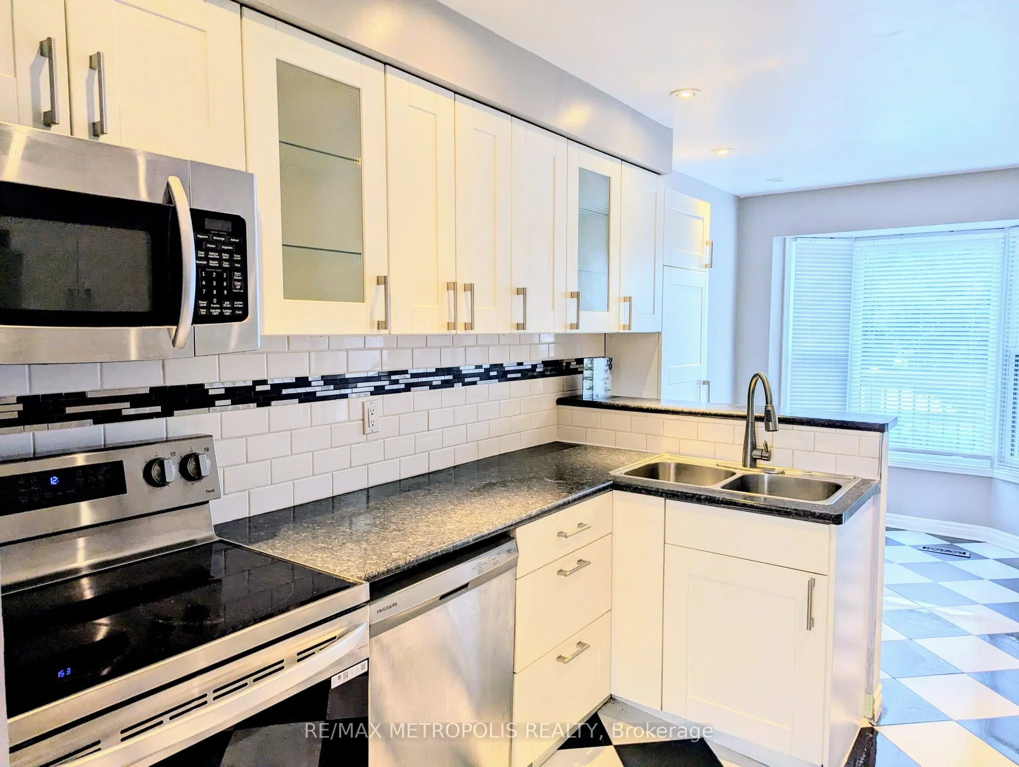 85 Barnes Drive, #Main