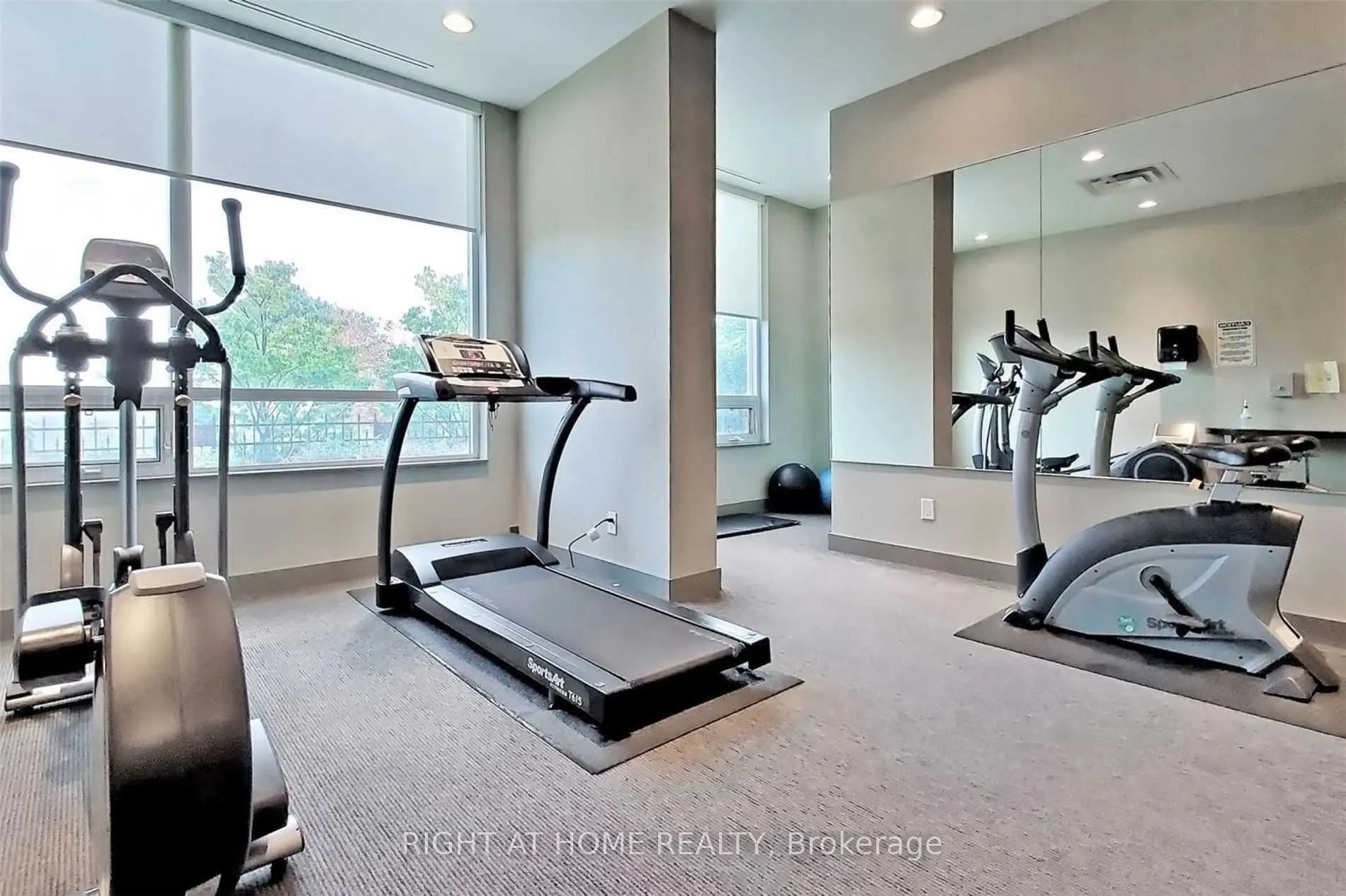 88 Grangeway Avenue, #2106