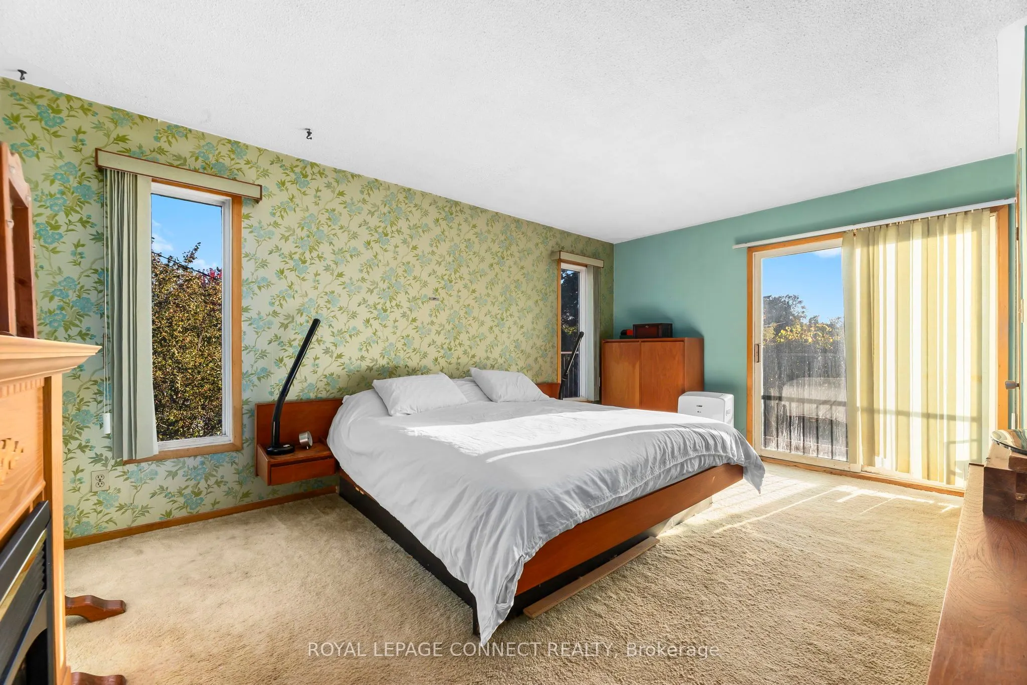 166 Clements Road E