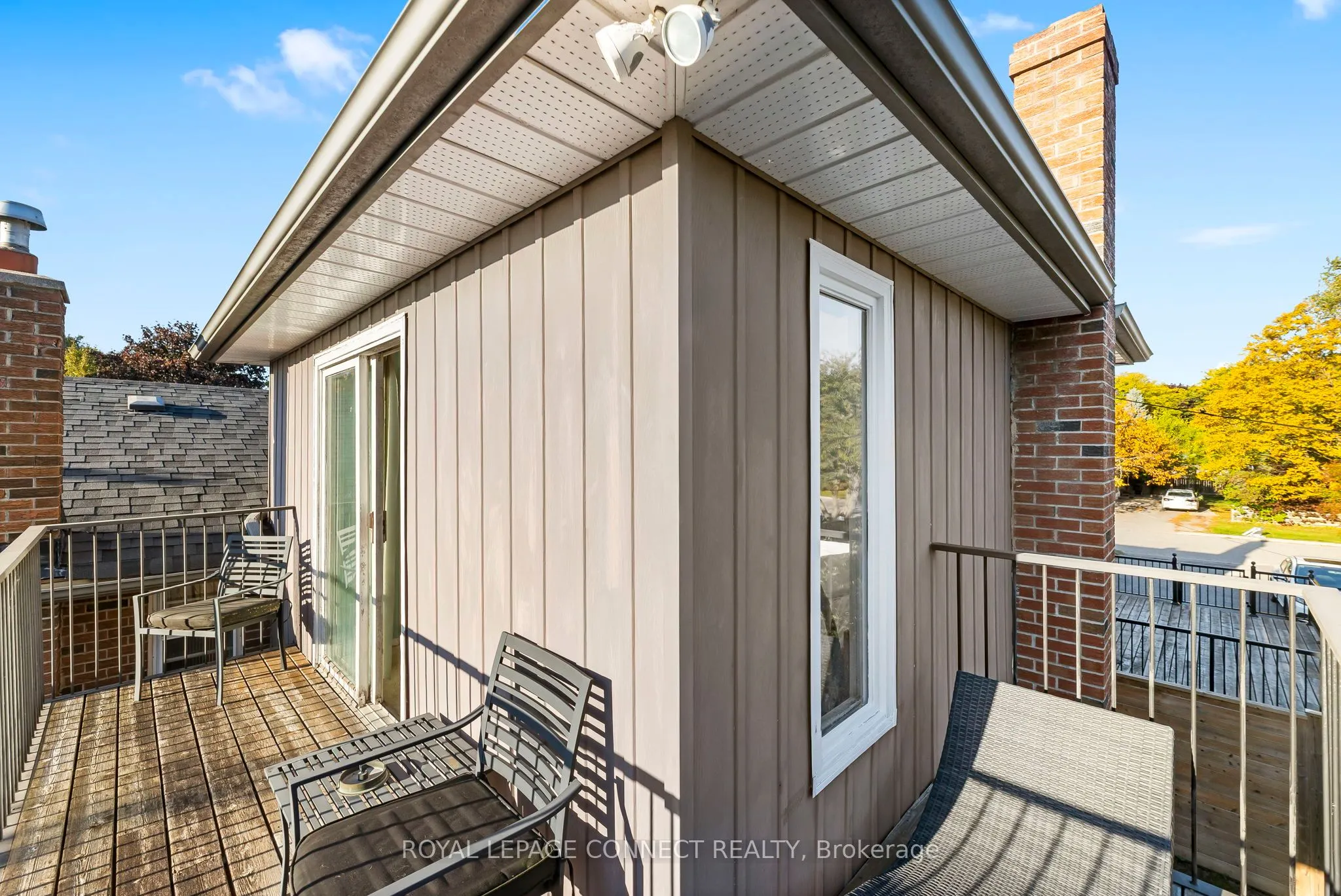 166 Clements Road E