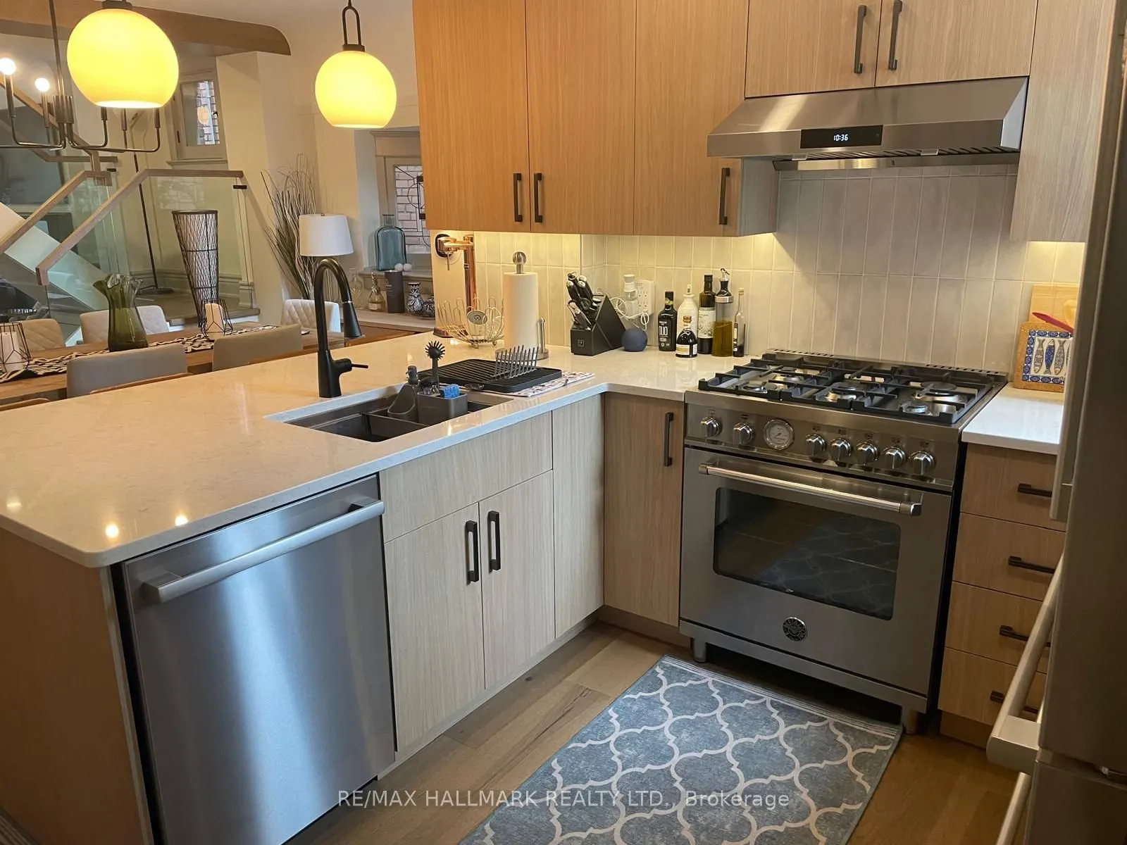 280 Beech Avenue, #House