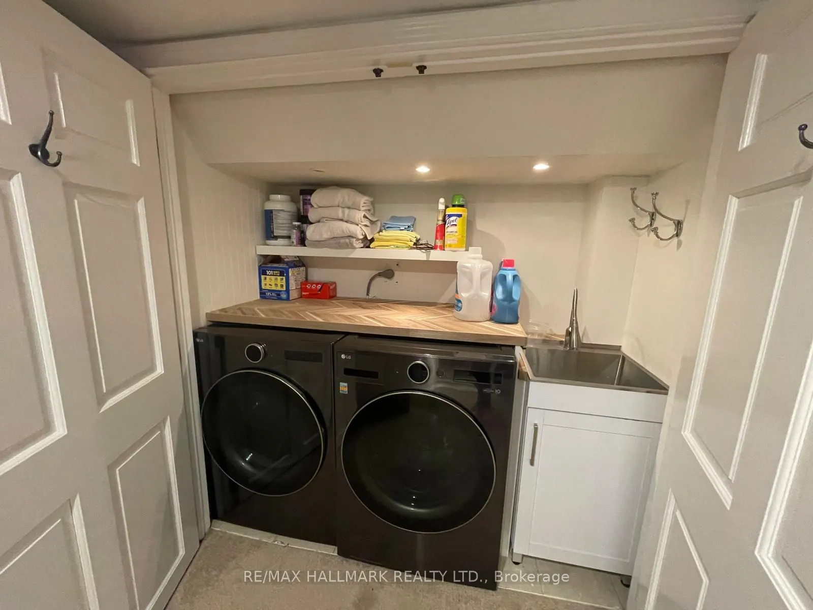 280 Beech Avenue, #House
