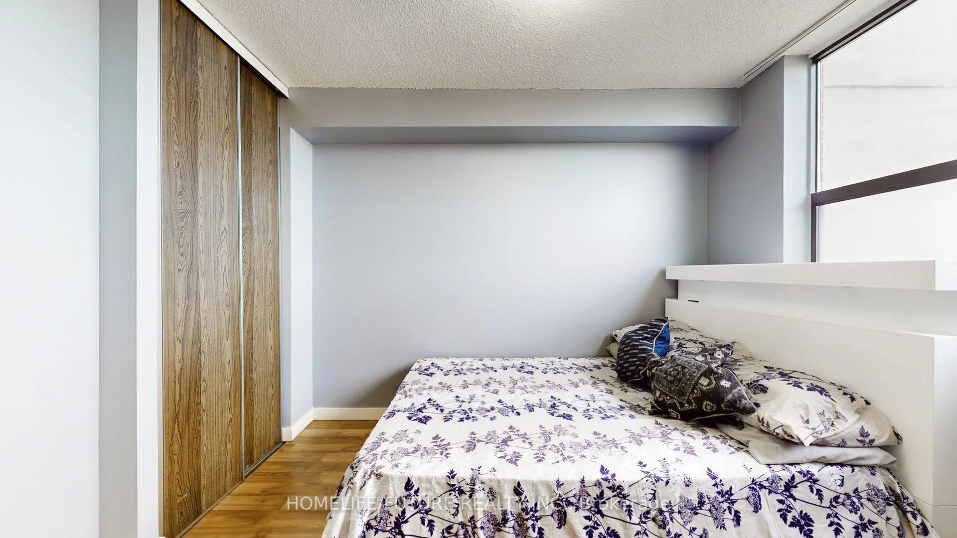 301 Prudential Drive, #1212