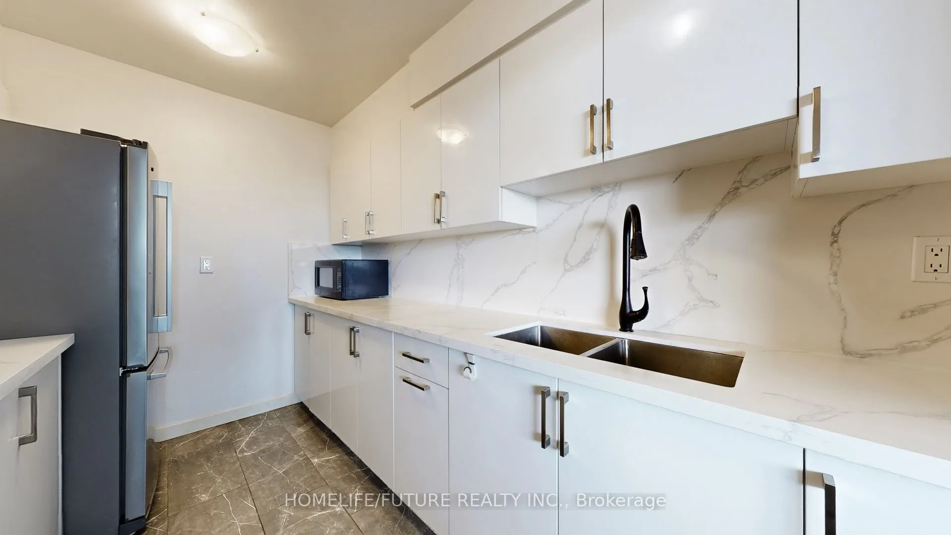 301 Prudential Drive, #1212