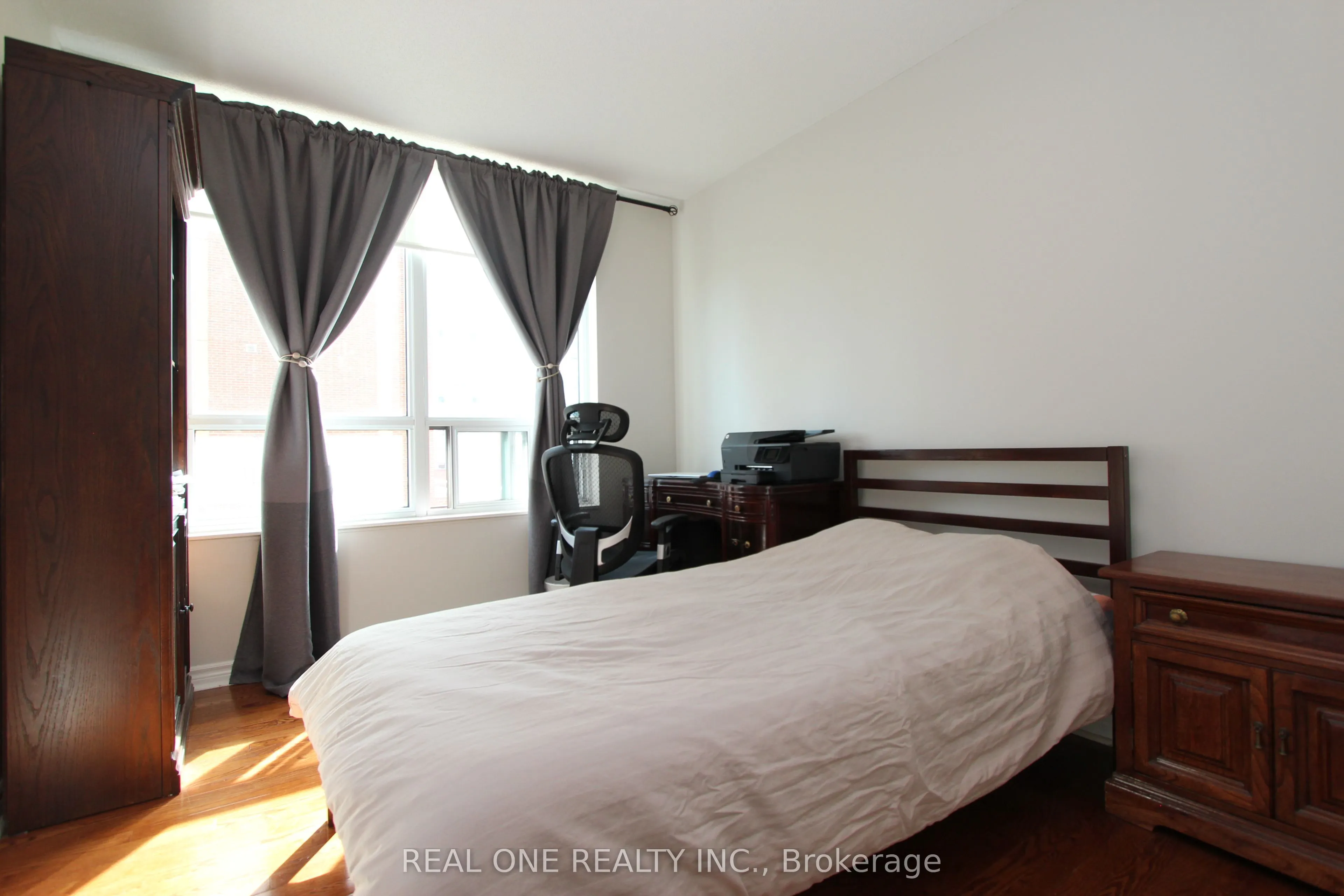 68 Grangeway Avenue, #511