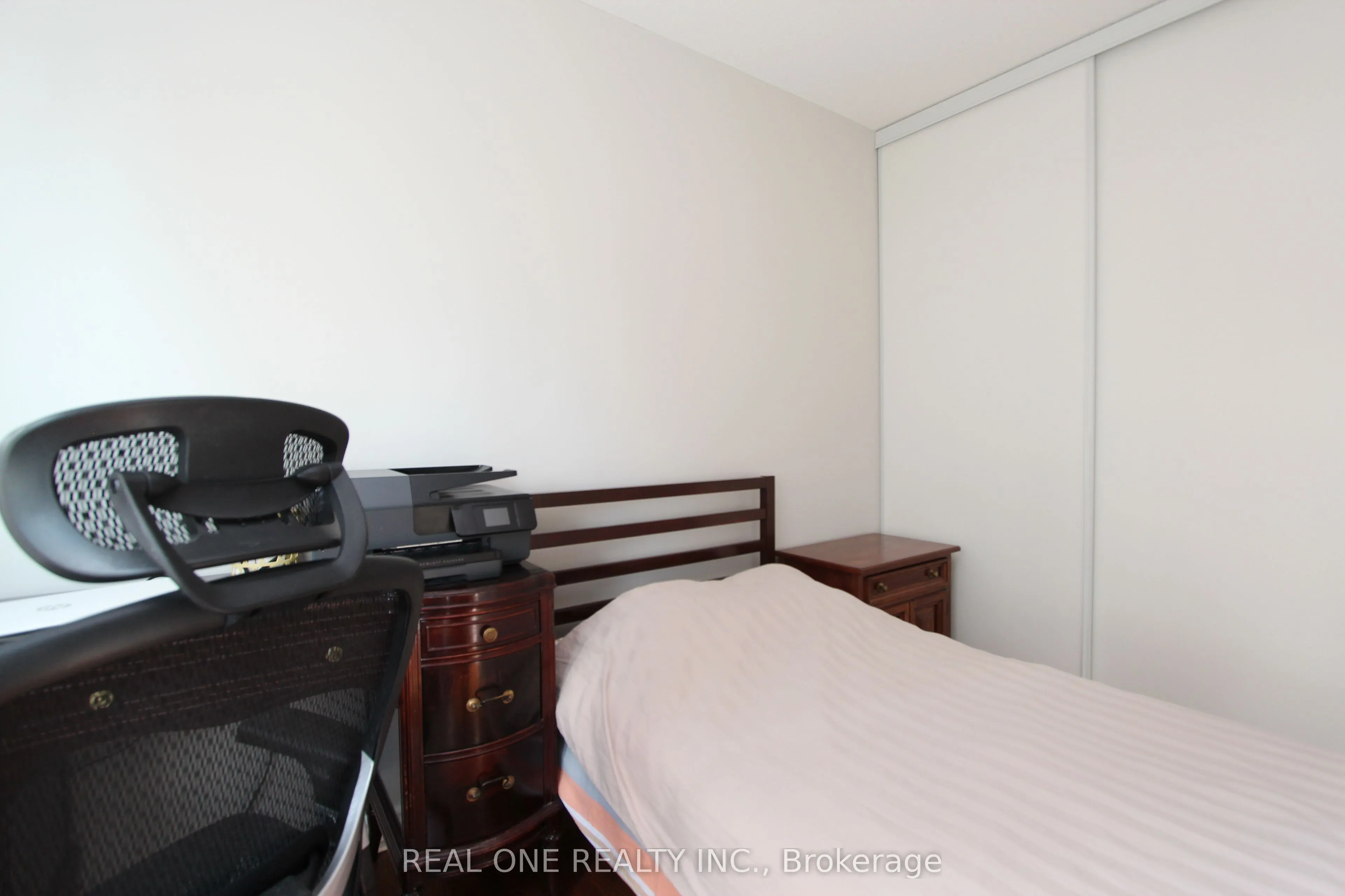68 Grangeway Avenue, #511